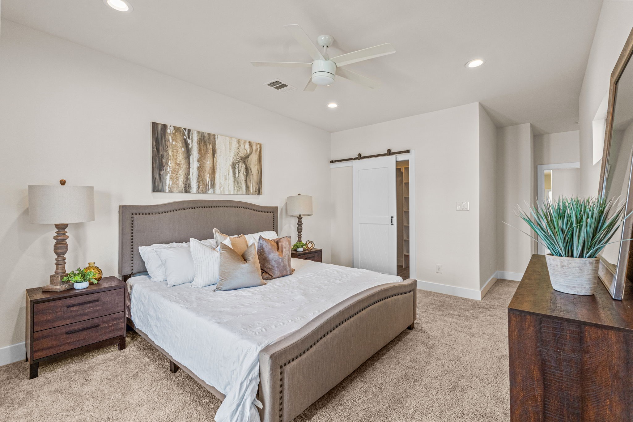 600 Melba Street Dallas TX 75208