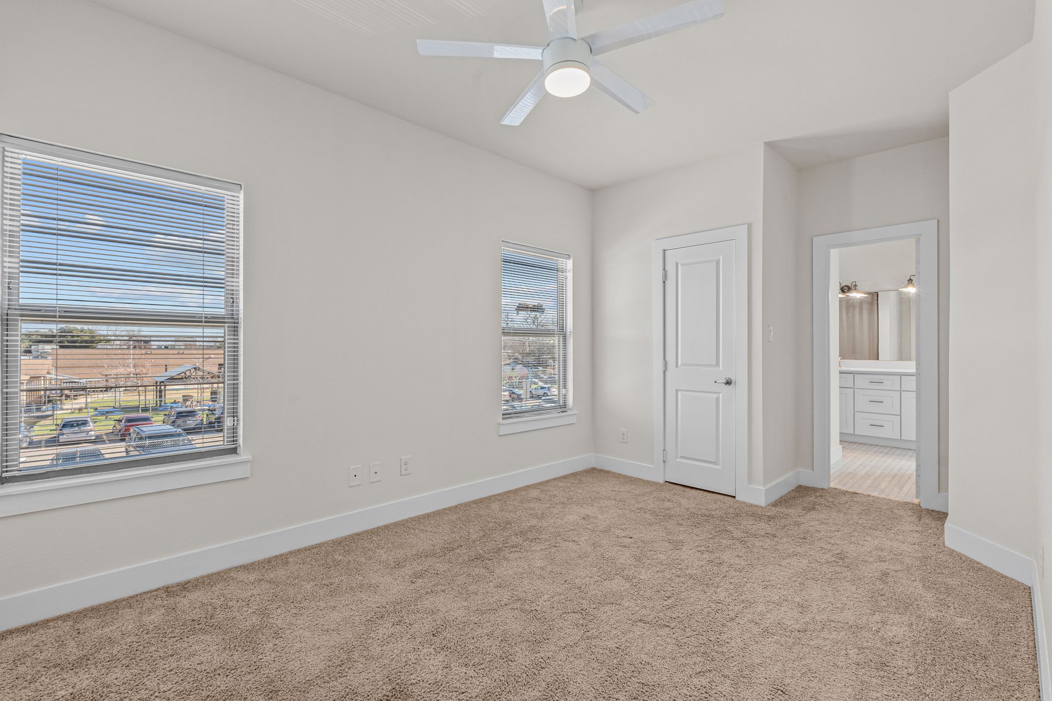 600 Melba Street Dallas TX 75208