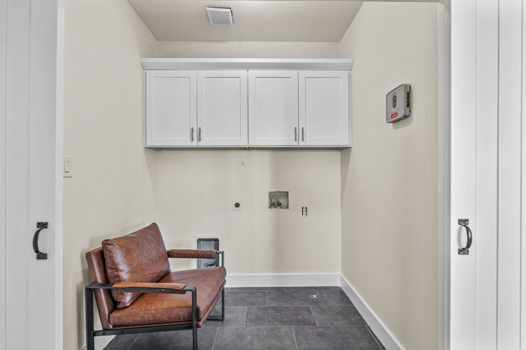 600 Melba Street Dallas TX 75208