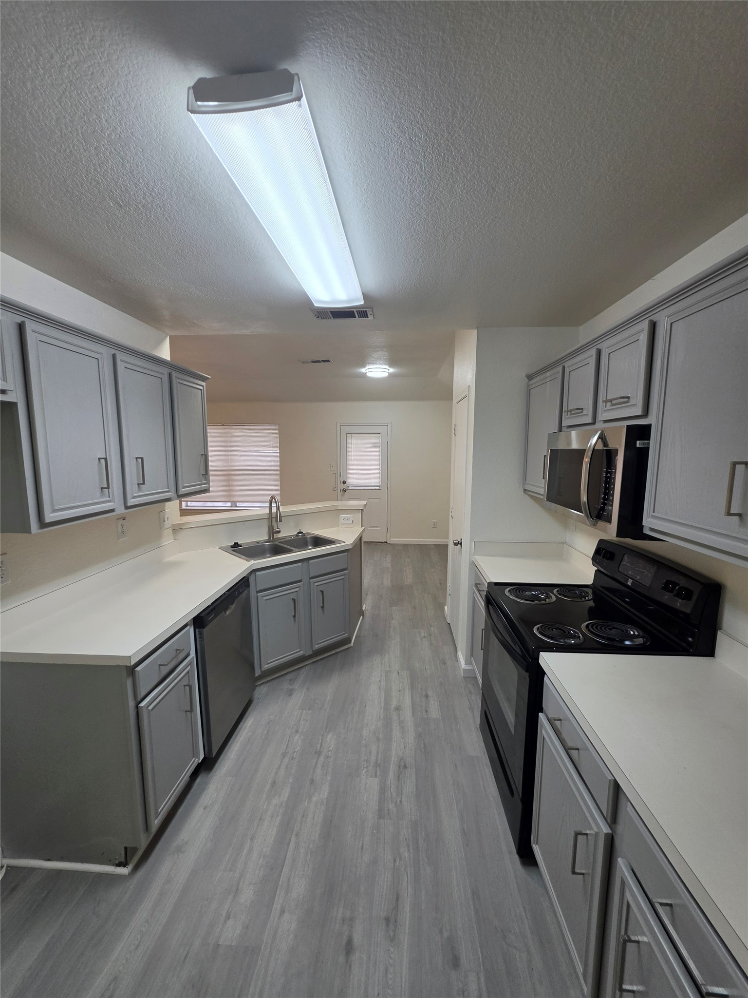 1750 Oneal Street Lancaster TX 75134
