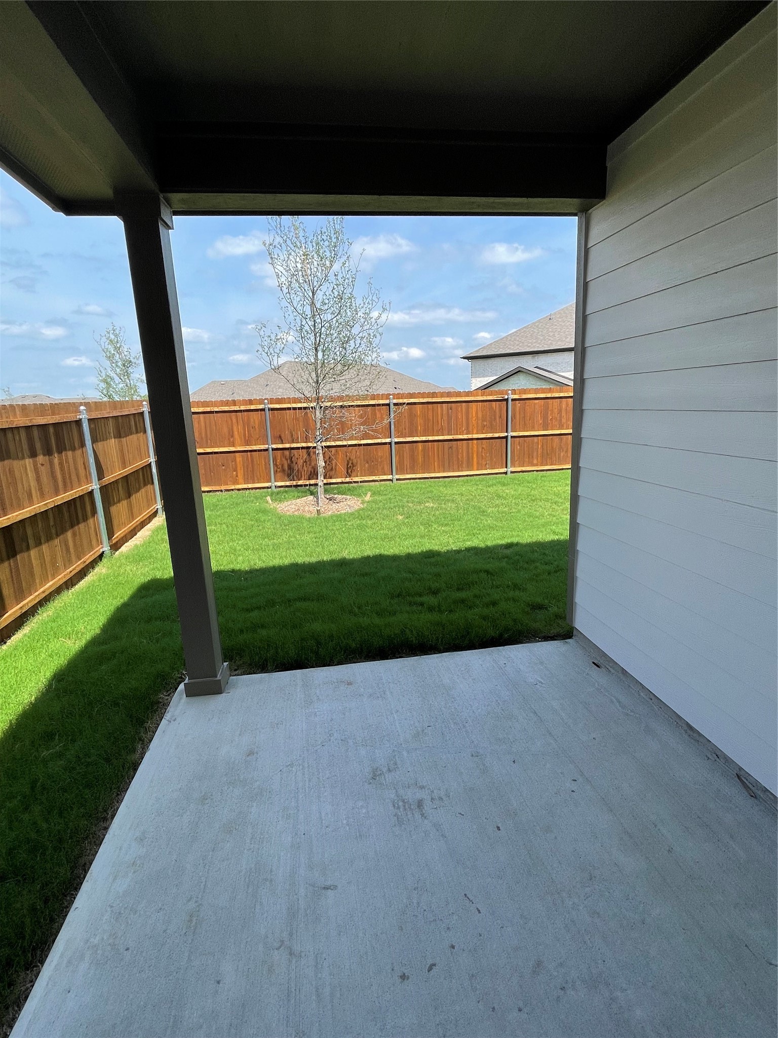 1805 Washington Street Princeton TX 75407