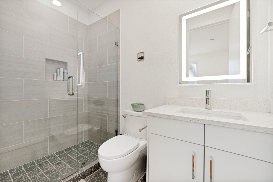 1952 Kearney Court Dallas TX 75204