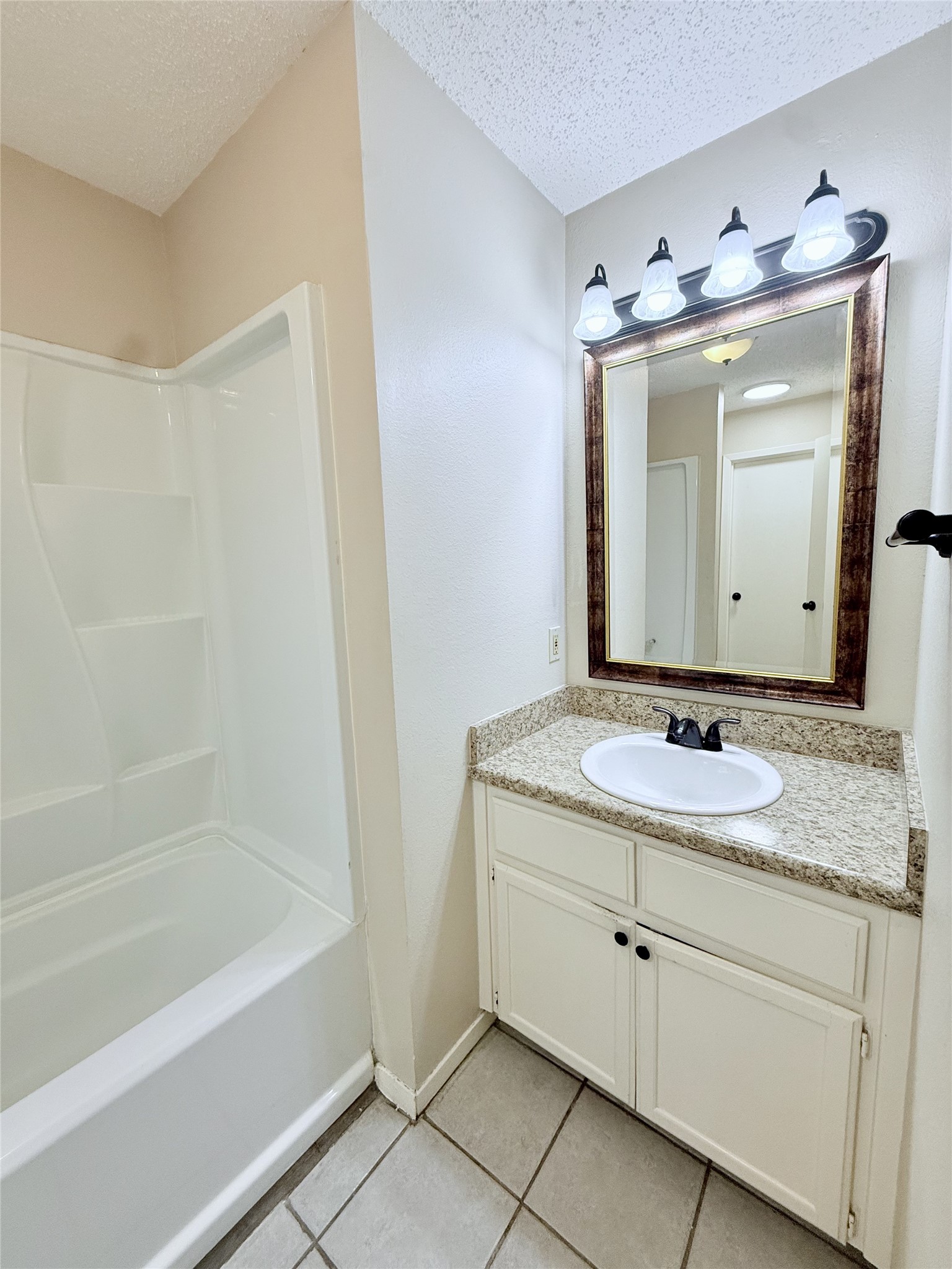 620 Race Street Crowley TX 76036