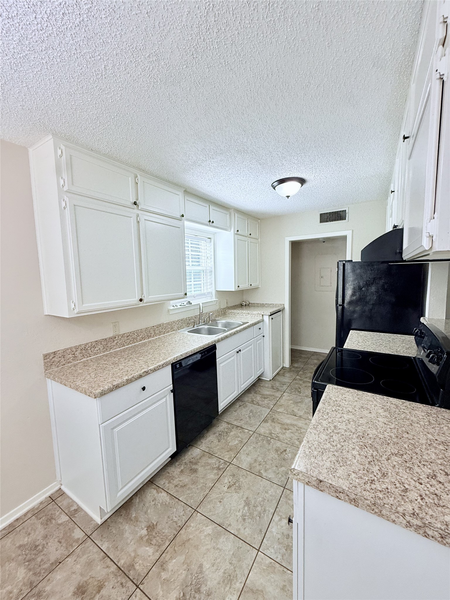 620 Race Street Crowley TX 76036