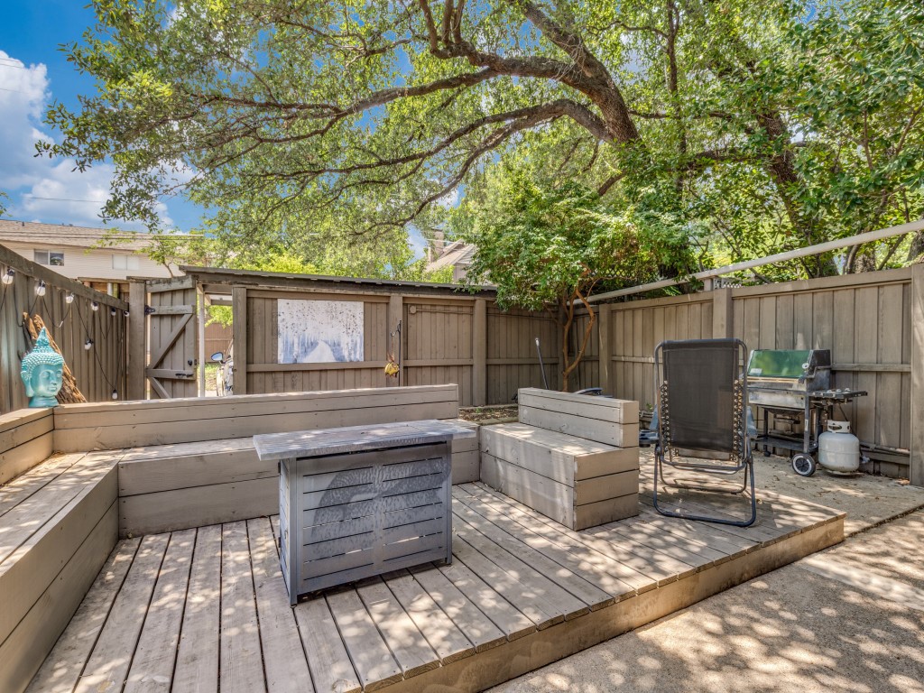 7512 Woodthrush Drive Dallas TX 75230