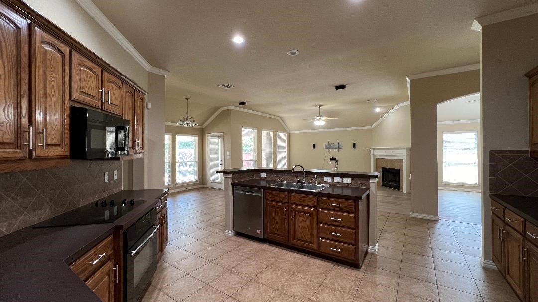 5823 Sunny Meadow Lane Grand Prairie TX 75052