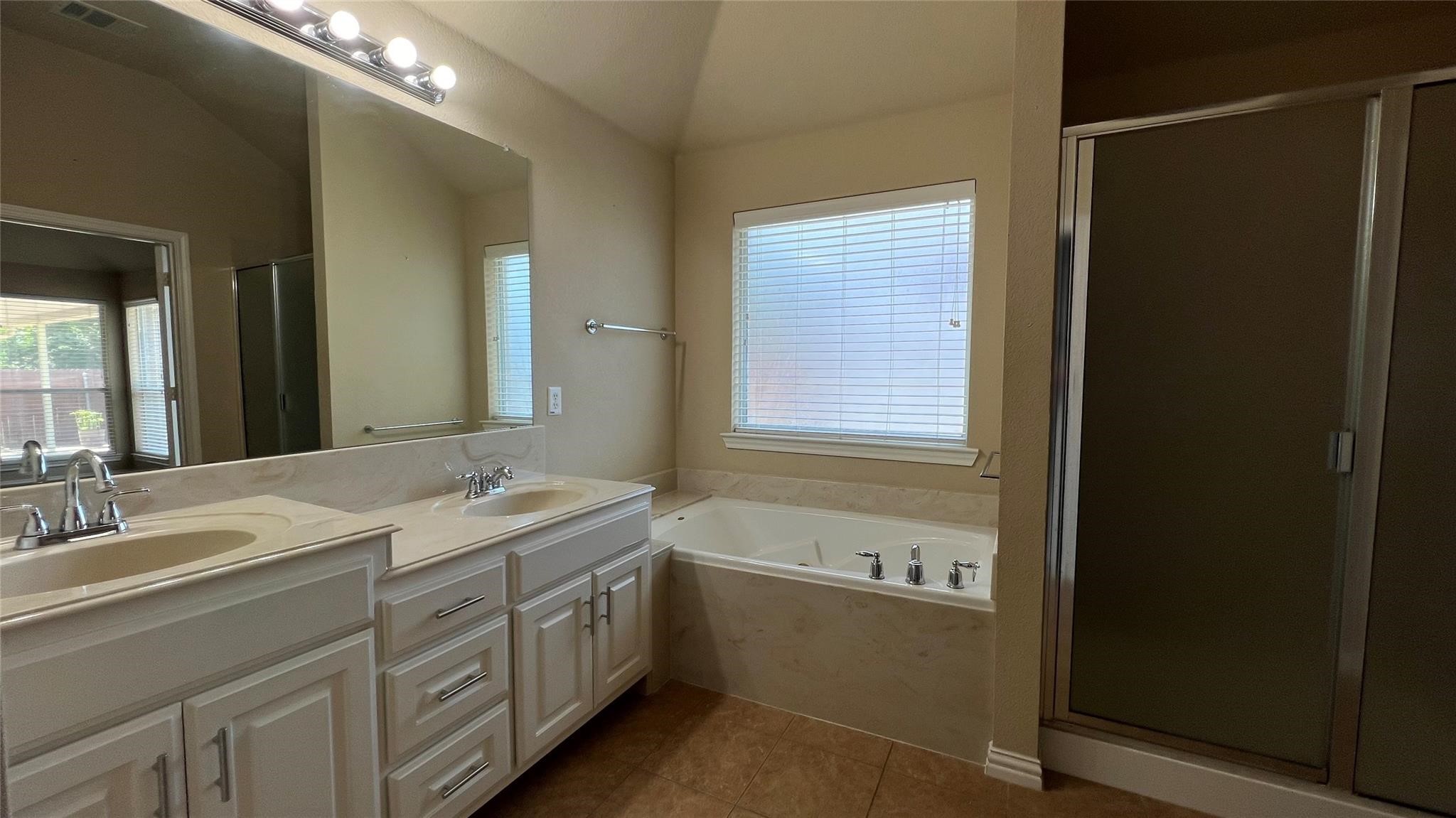 5823 Sunny Meadow Lane Grand Prairie TX 75052