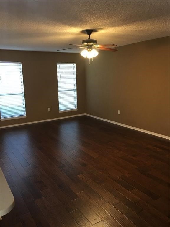 1828 Angelina Drive Garland TX 75040
