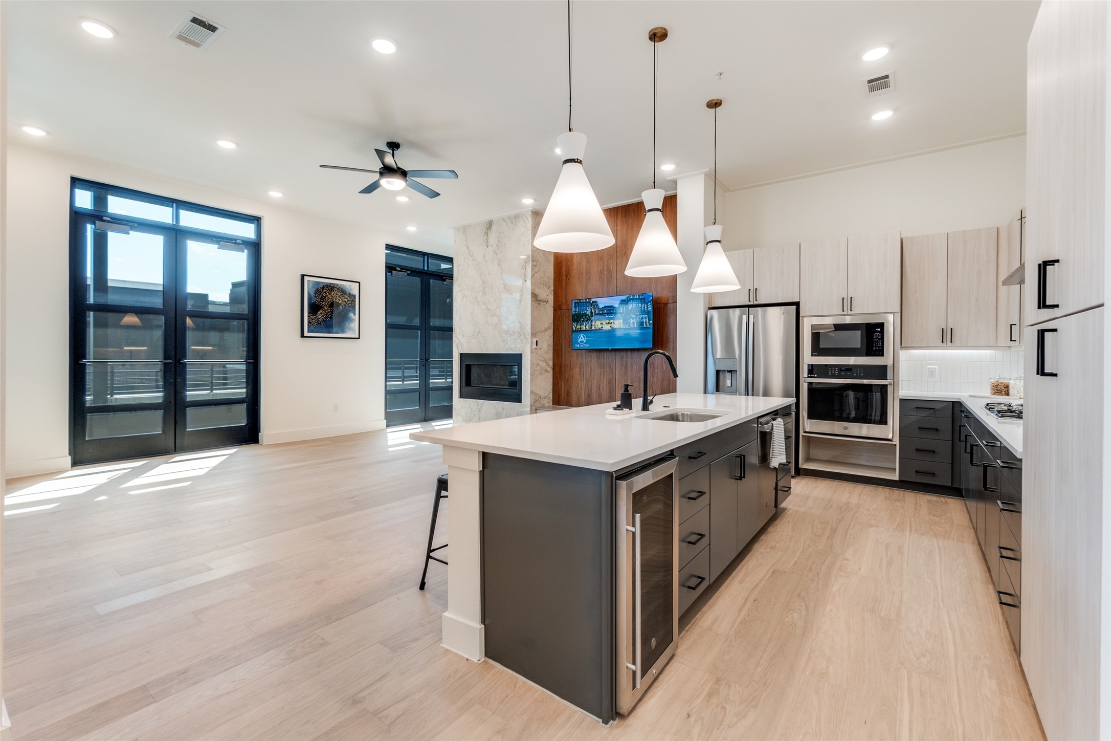 2929 Oak Lawn Avenue Dallas TX 75219