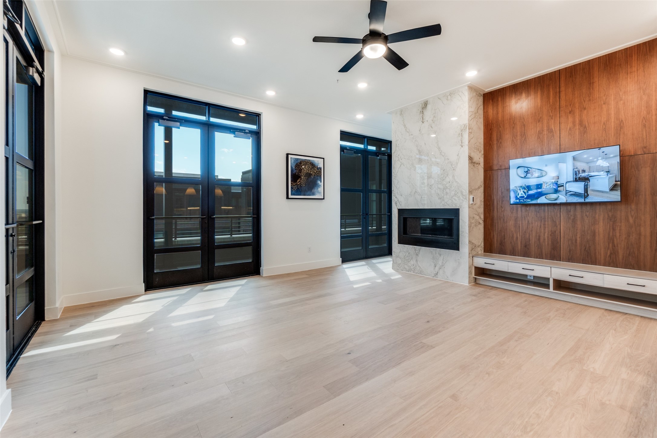2929 Oak Lawn Avenue Dallas TX 75219