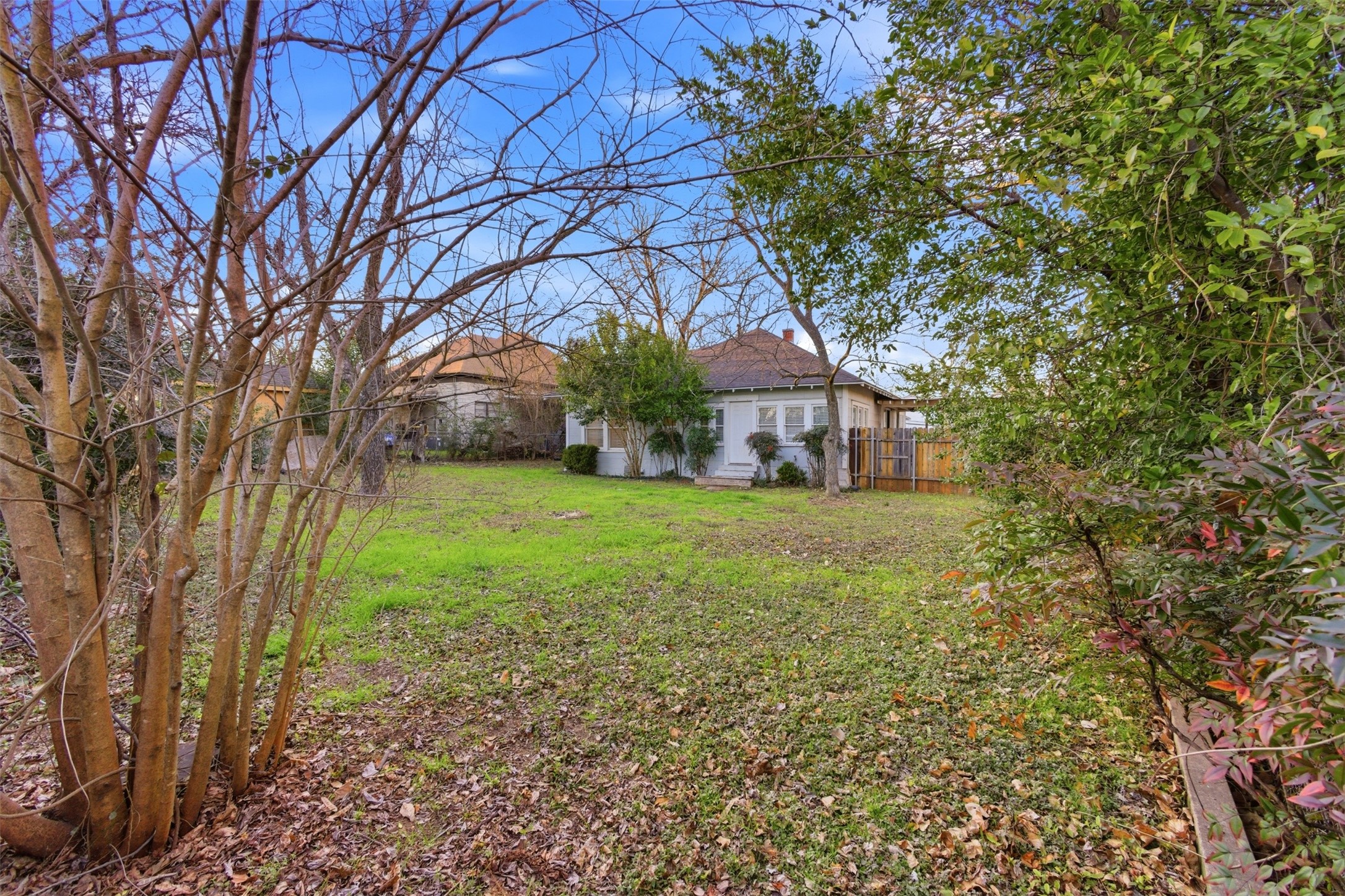 405 College Street Cleburne TX 76033