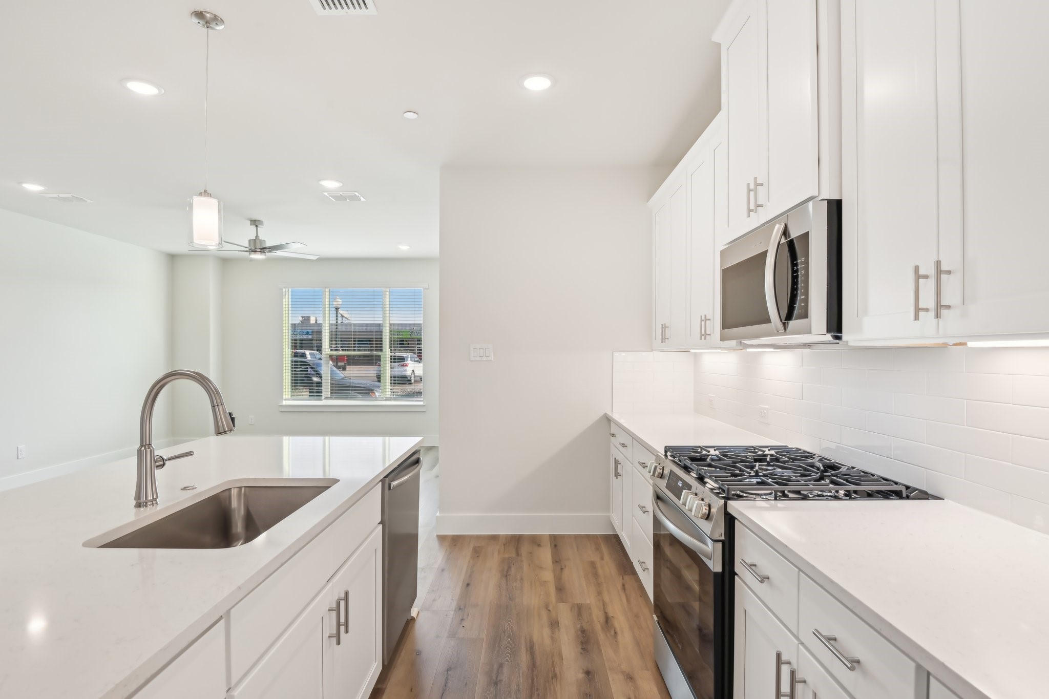 12895 Red Hawk Drive Farmers Branch TX 75234