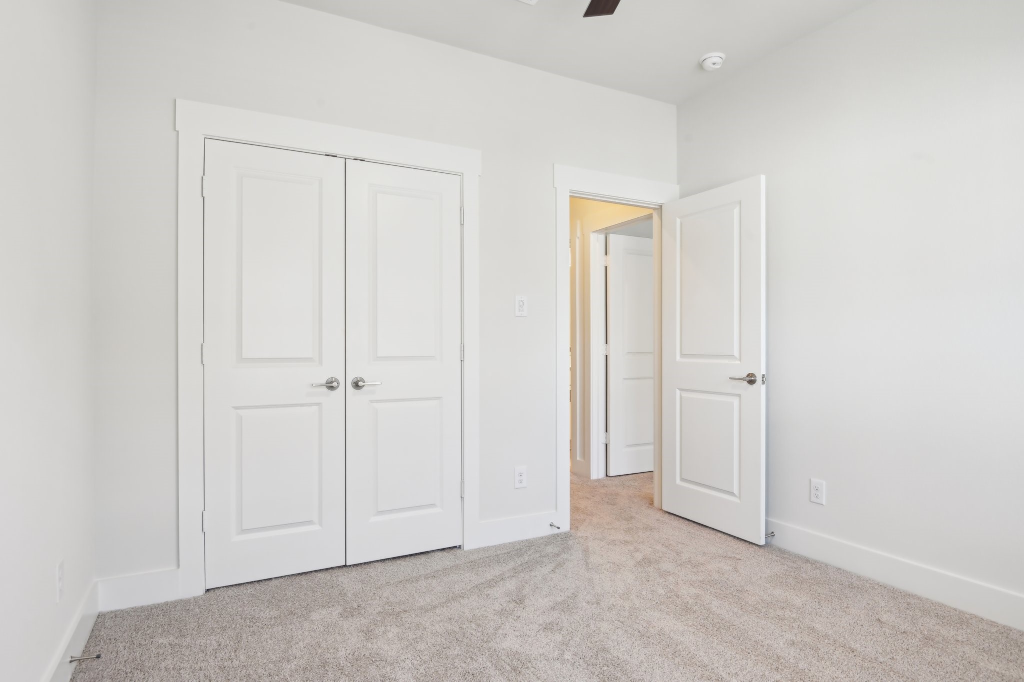 12895 Red Hawk Drive Farmers Branch TX 75234