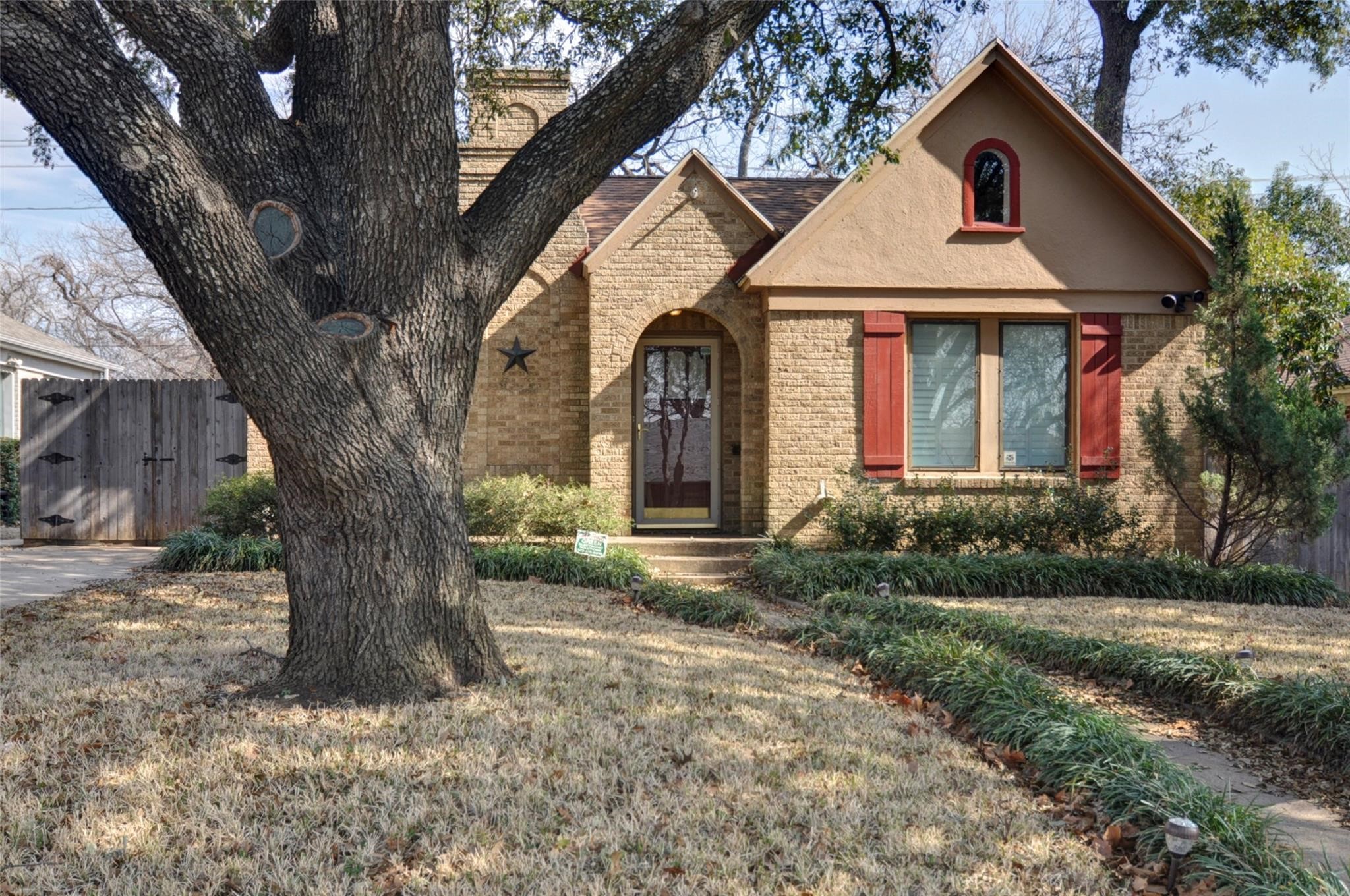 3237 Odessa Avenue Fort Worth TX 76109