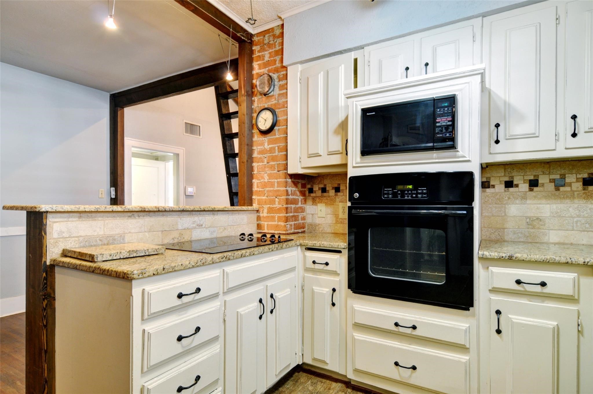 3237 Odessa Avenue Fort Worth TX 76109