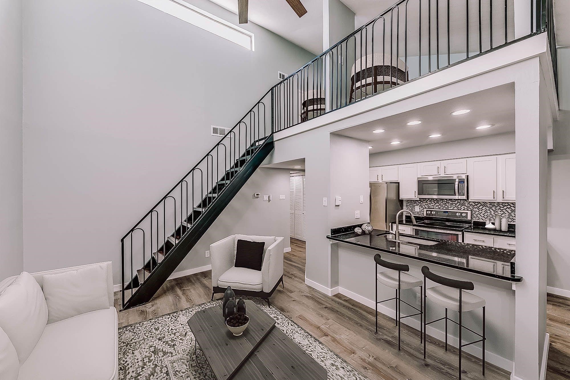 7525 Holly Hill Drive Dallas TX 75231