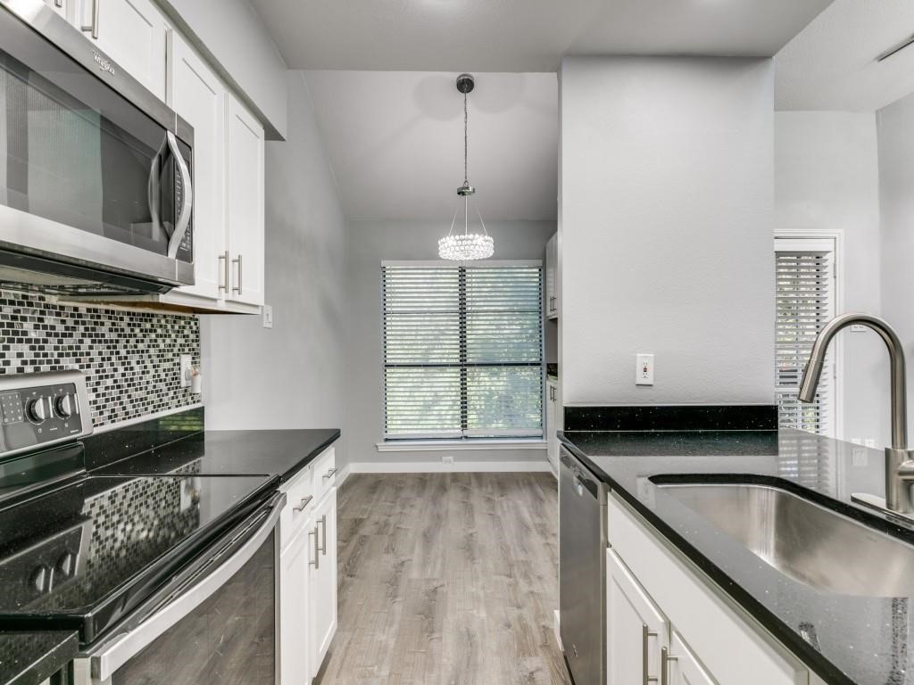 7525 Holly Hill Drive Dallas TX 75231
