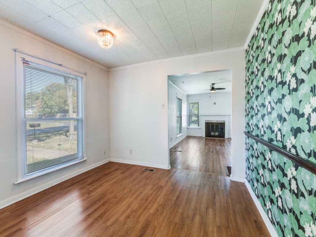 8822 San Benito Way Dallas TX 75218
