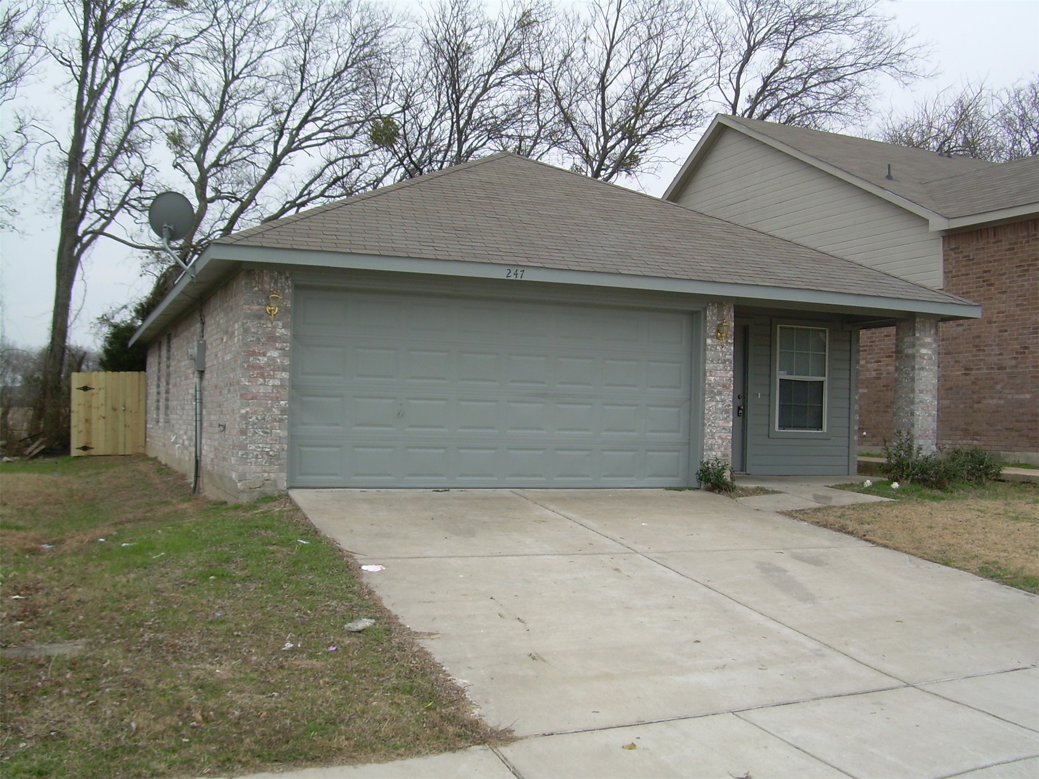 247 Cliff Heights Circle Dallas TX 75241