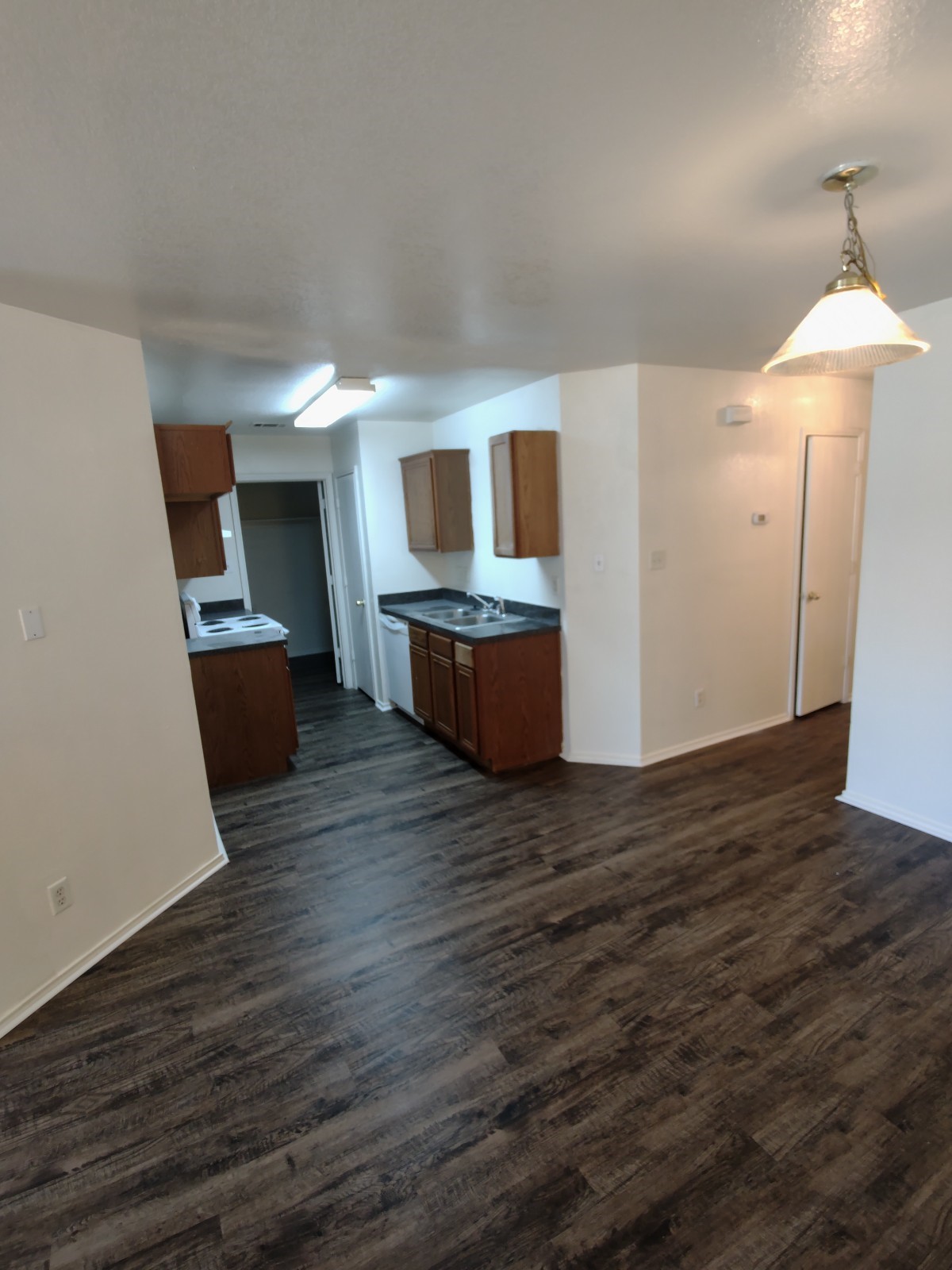 247 Cliff Heights Circle Dallas TX 75241