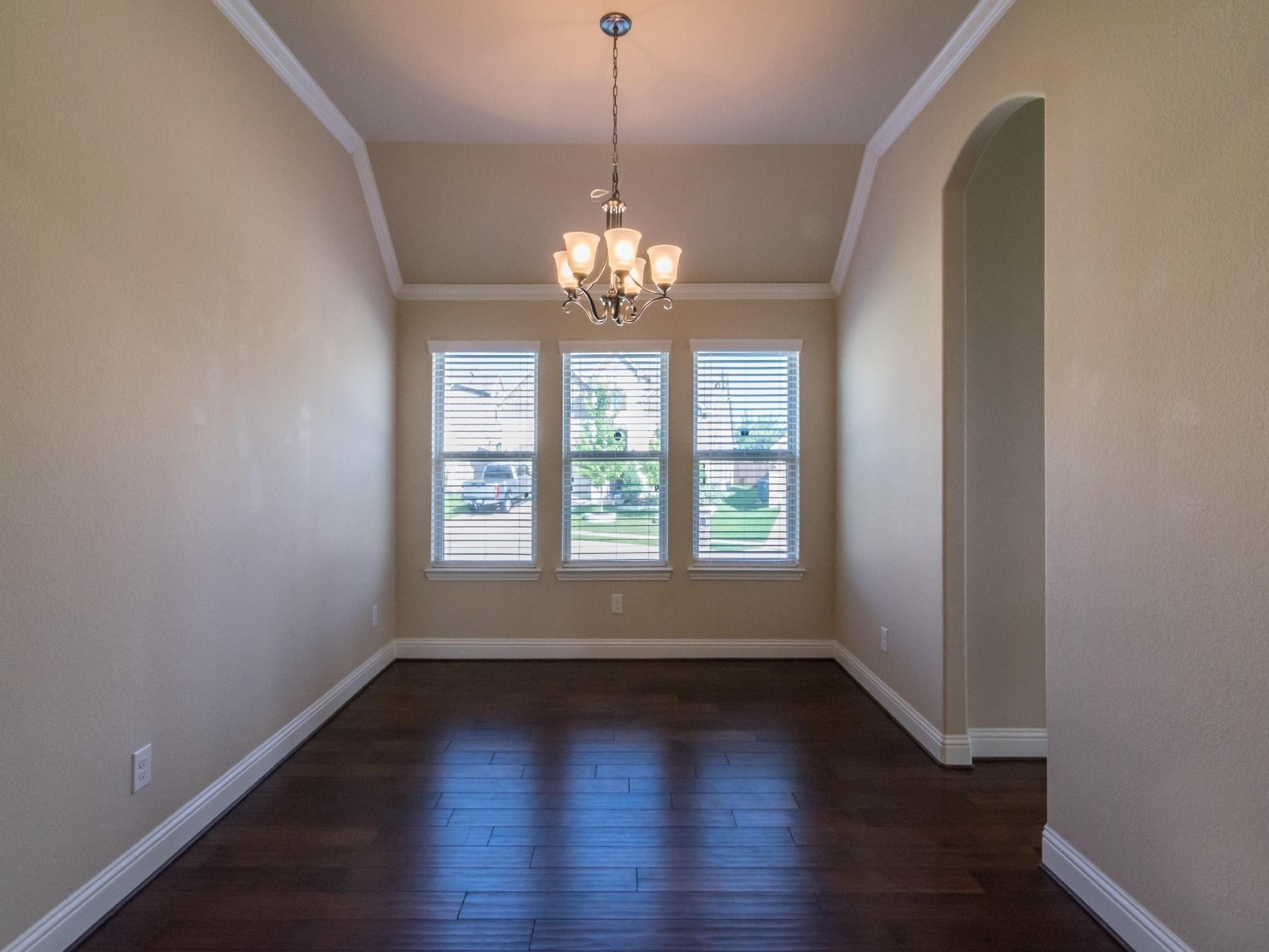 313 Wyndale Court Lewisville TX 75056