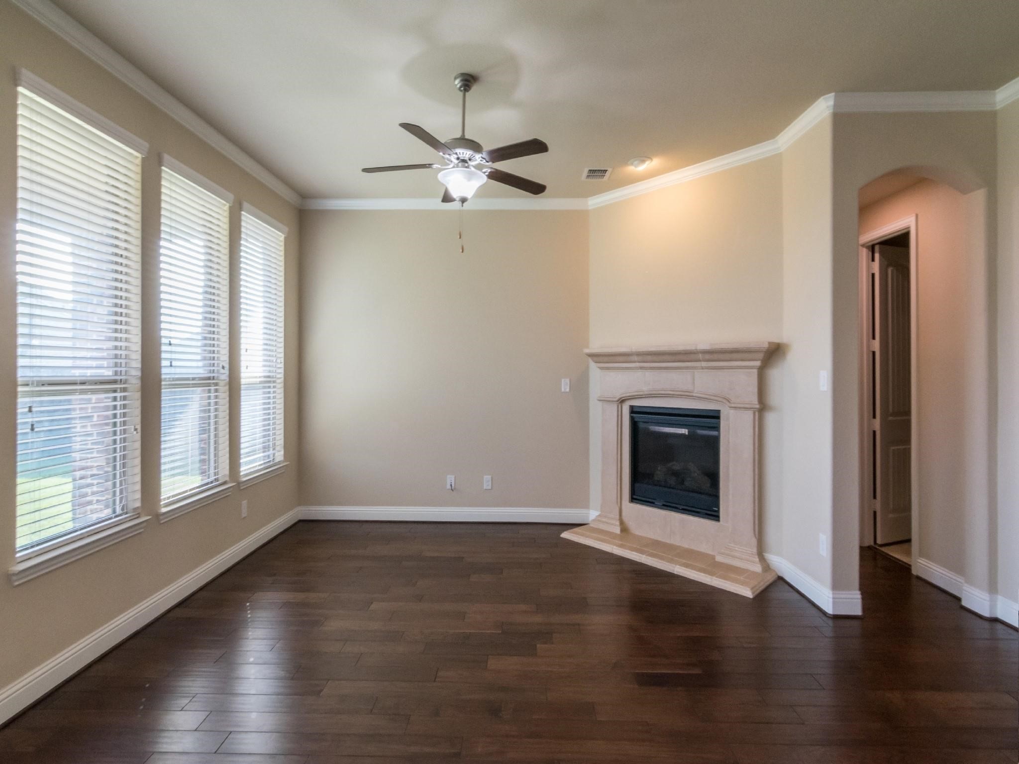 313 Wyndale Court Lewisville TX 75056