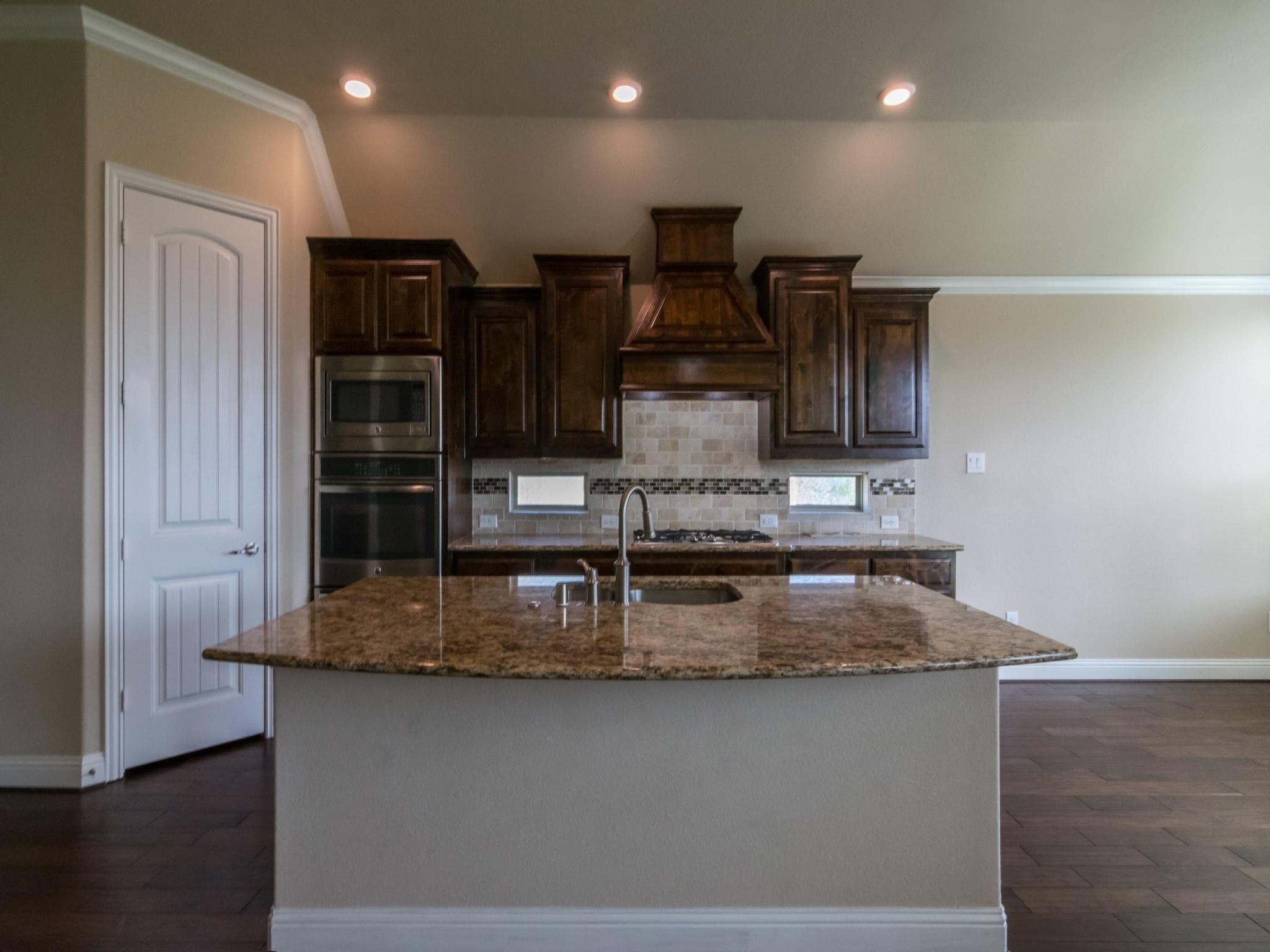 313 Wyndale Court Lewisville TX 75056
