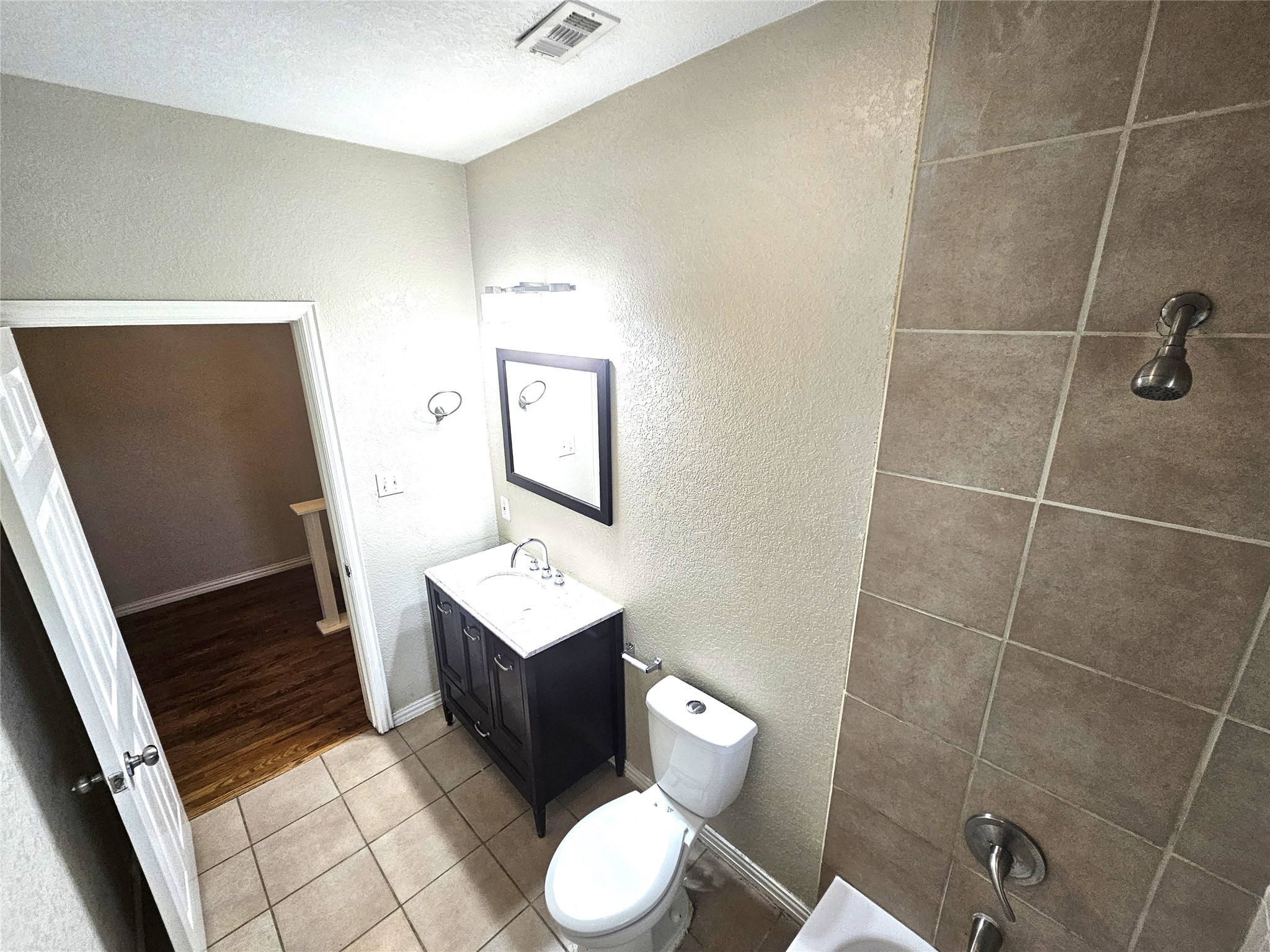 1927 W 10th Street Dallas TX 75208
