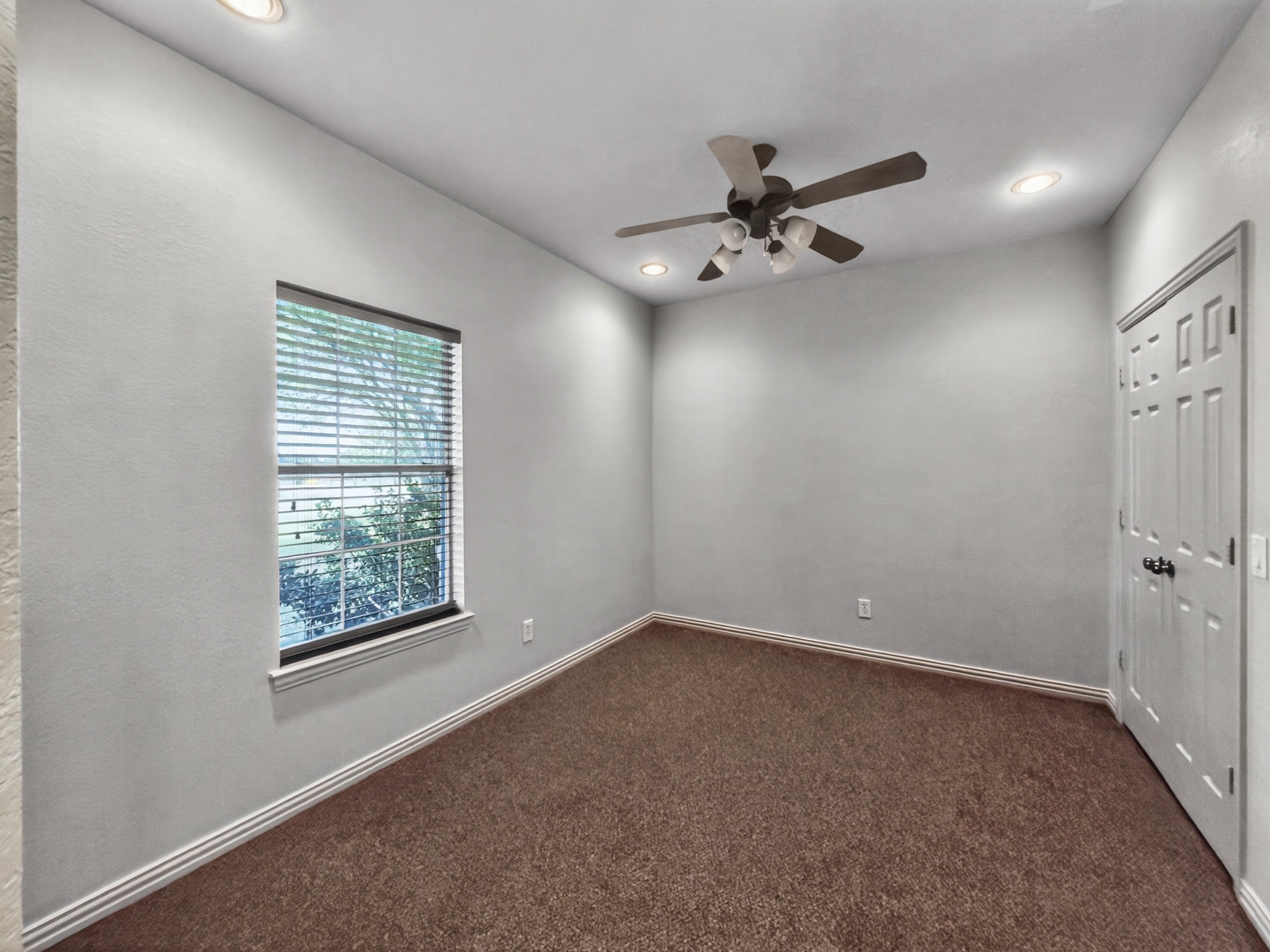 1255 Vineyard Road Gunter TX 75058