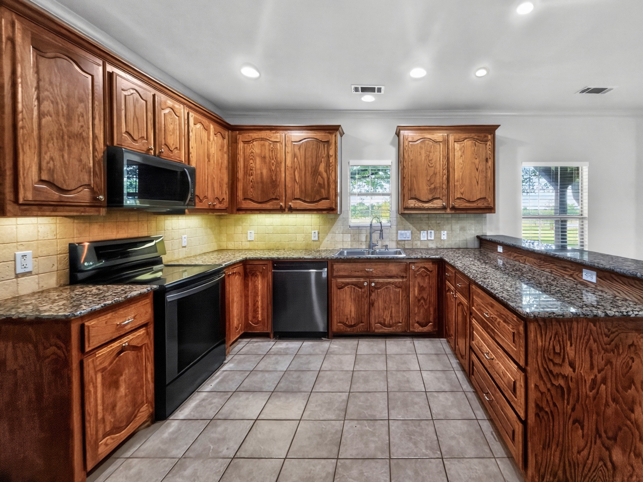1255 Vineyard Road Gunter TX 75058