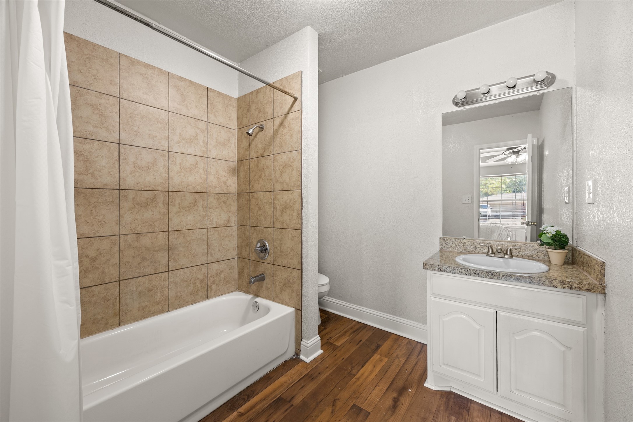 2410 Linda Drive Ennis TX 75119
