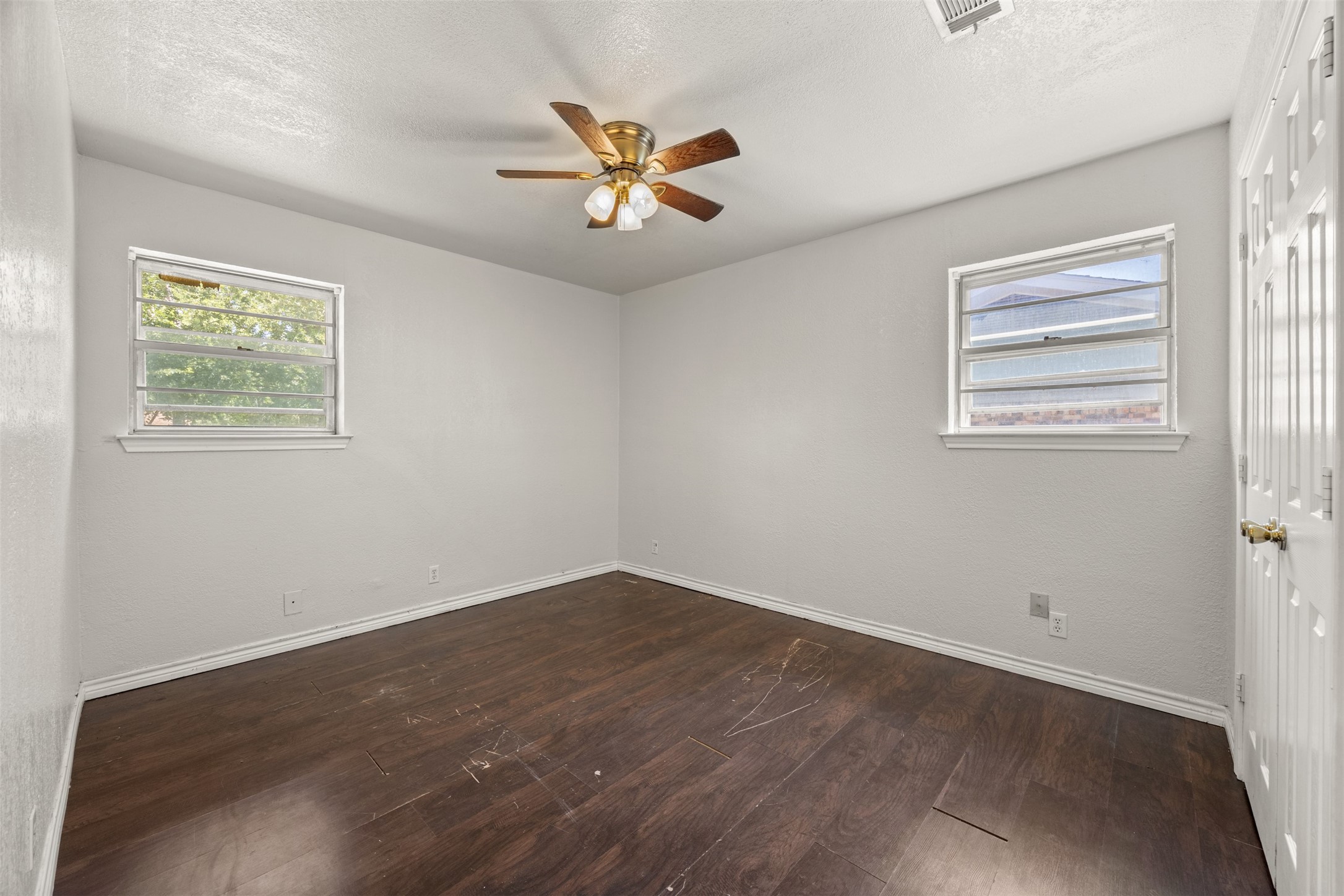 2410 Linda Drive Ennis TX 75119