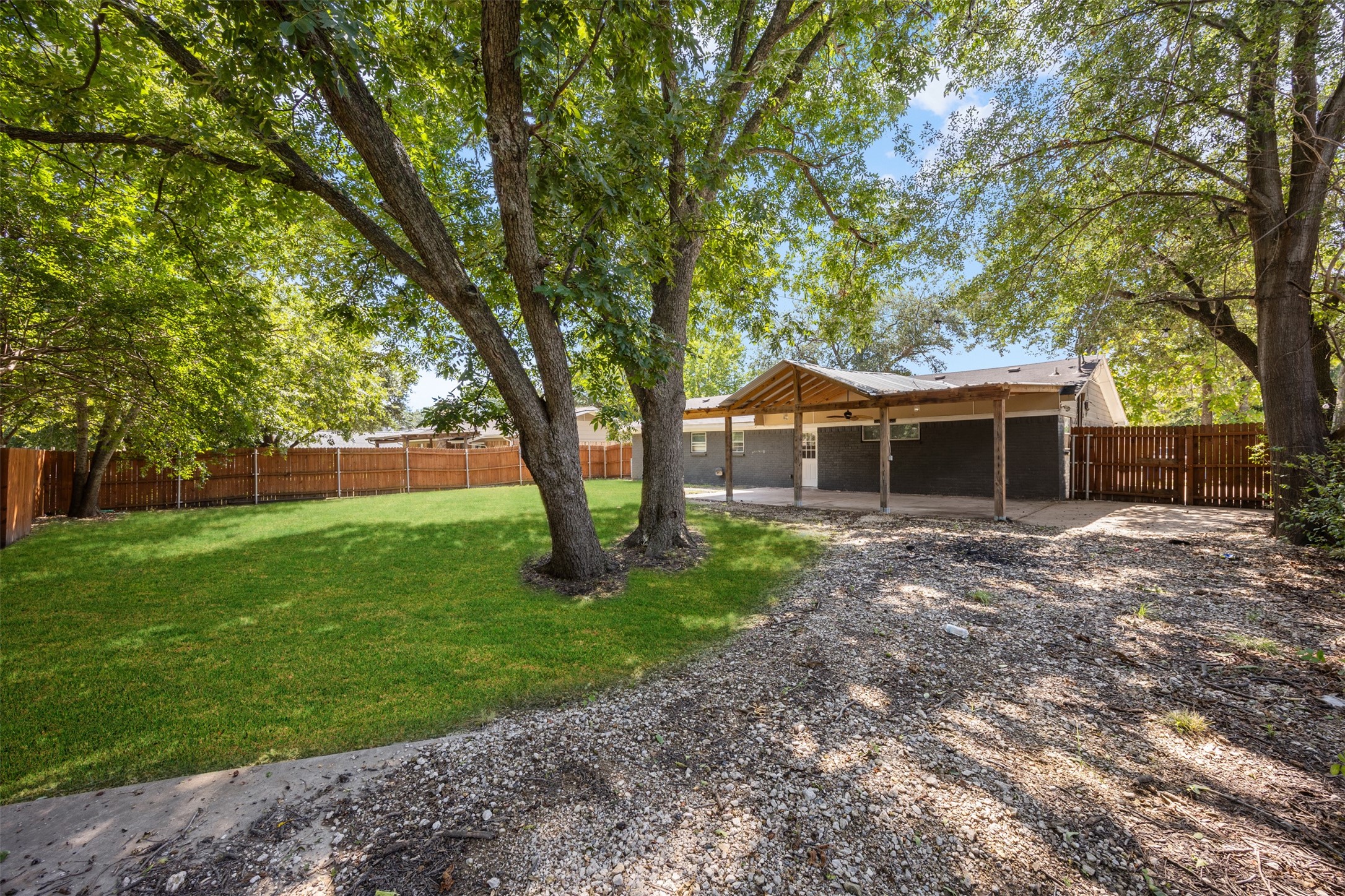 2410 Linda Drive Ennis TX 75119