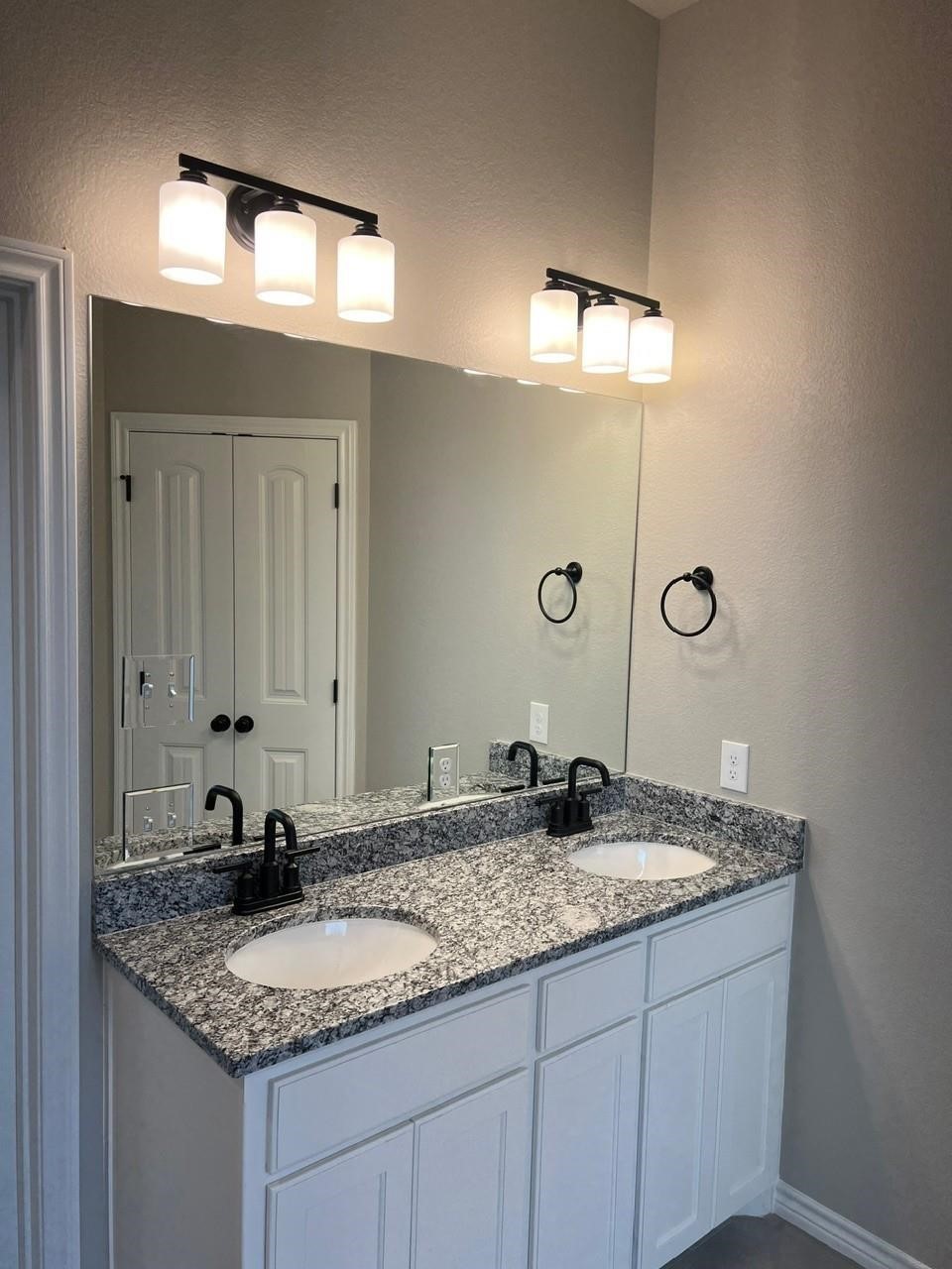 530 Calla Lily Way Tolar TX 76476