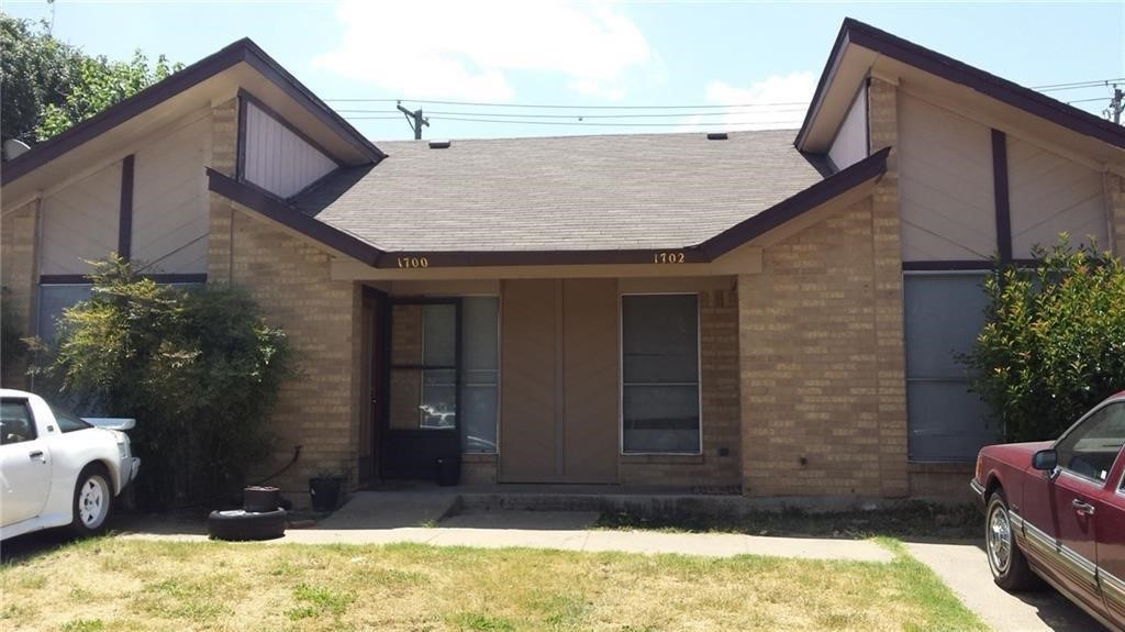 1700 Justin Lyn Street Arlington TX 76012