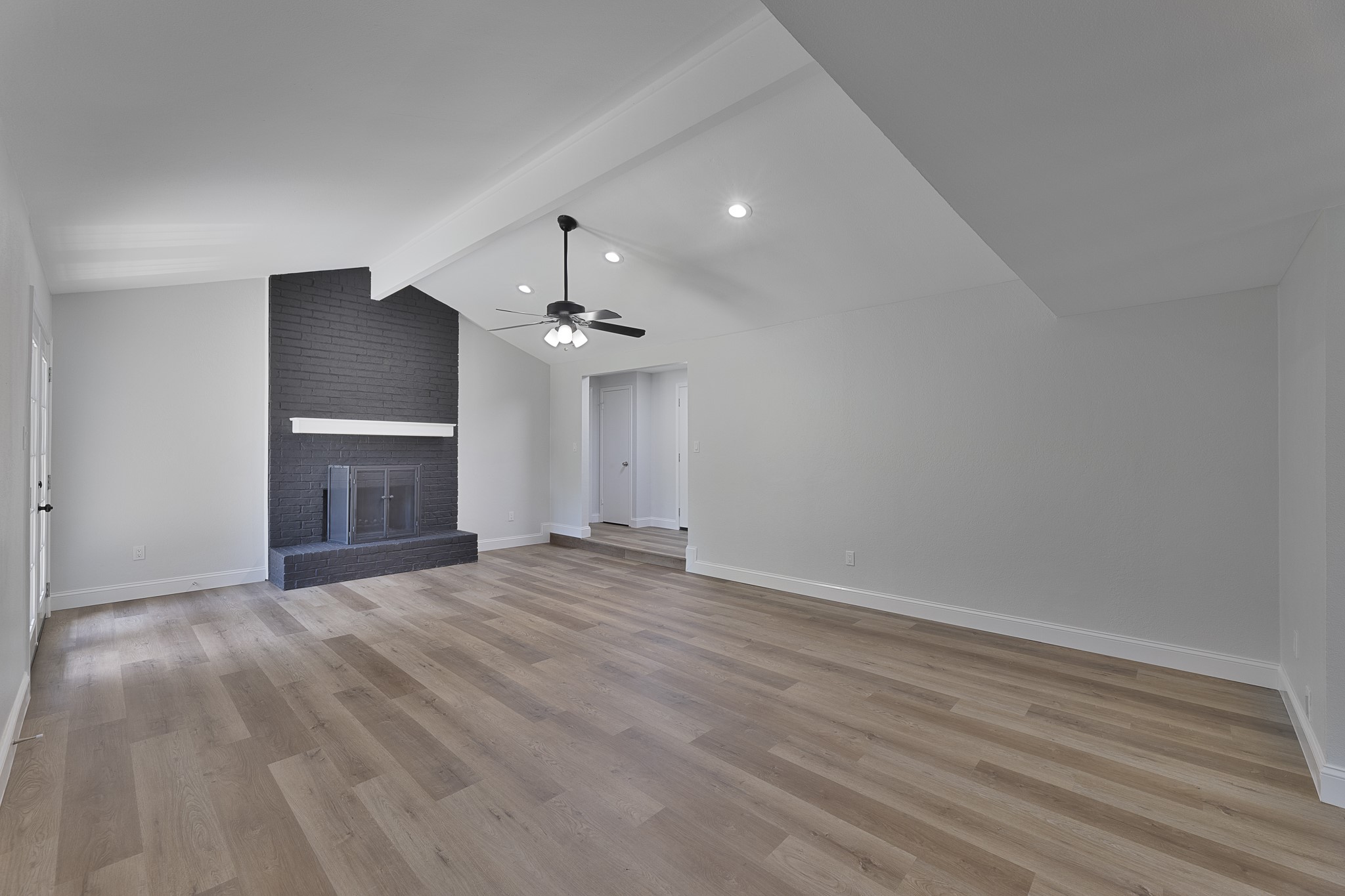 5002 French Wood Drive Arlington TX 76016