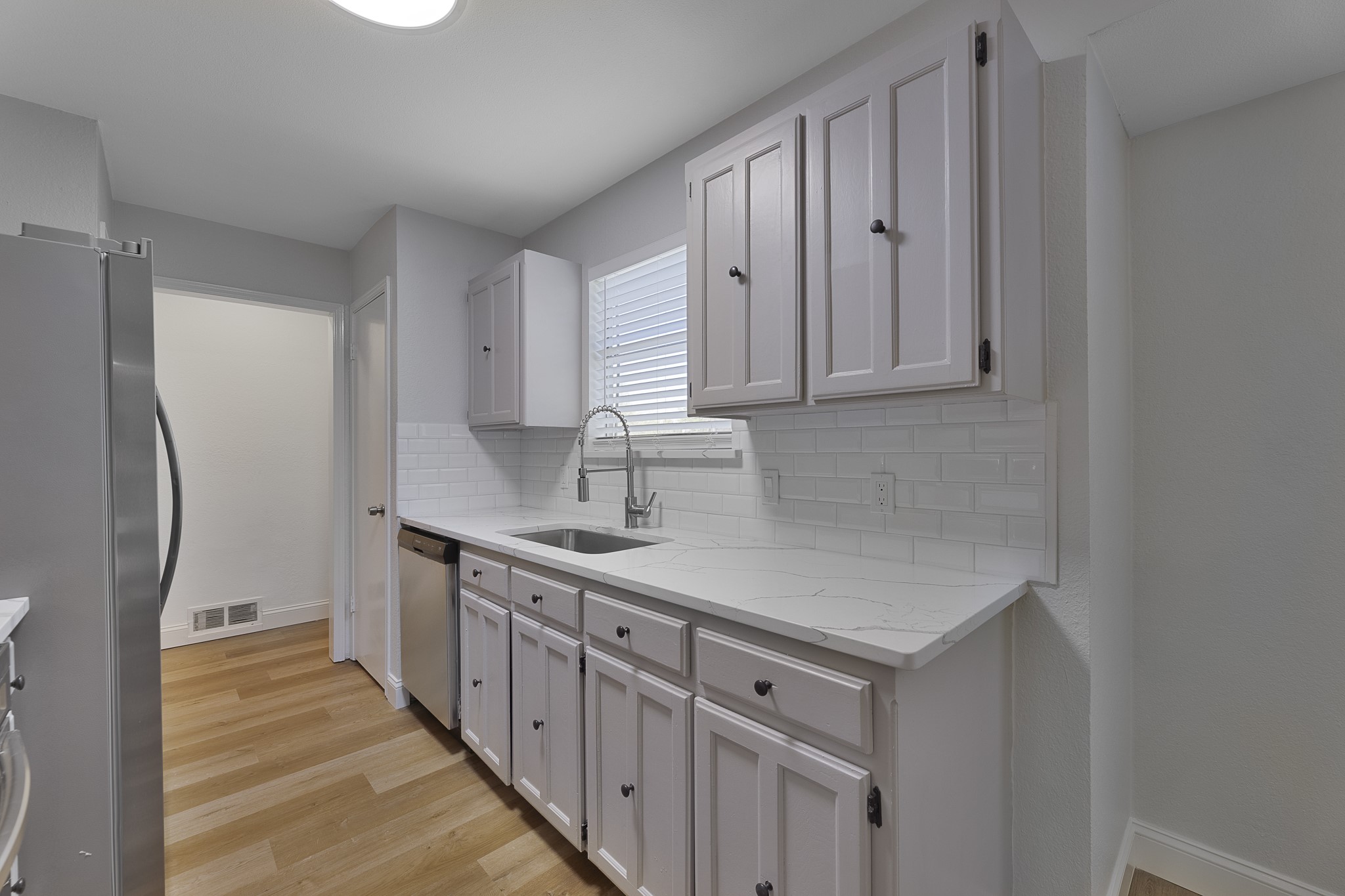5002 French Wood Drive Arlington TX 76016