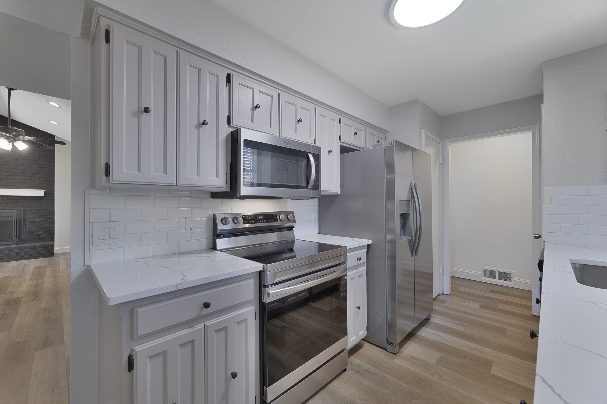 5002 French Wood Drive Arlington TX 76016
