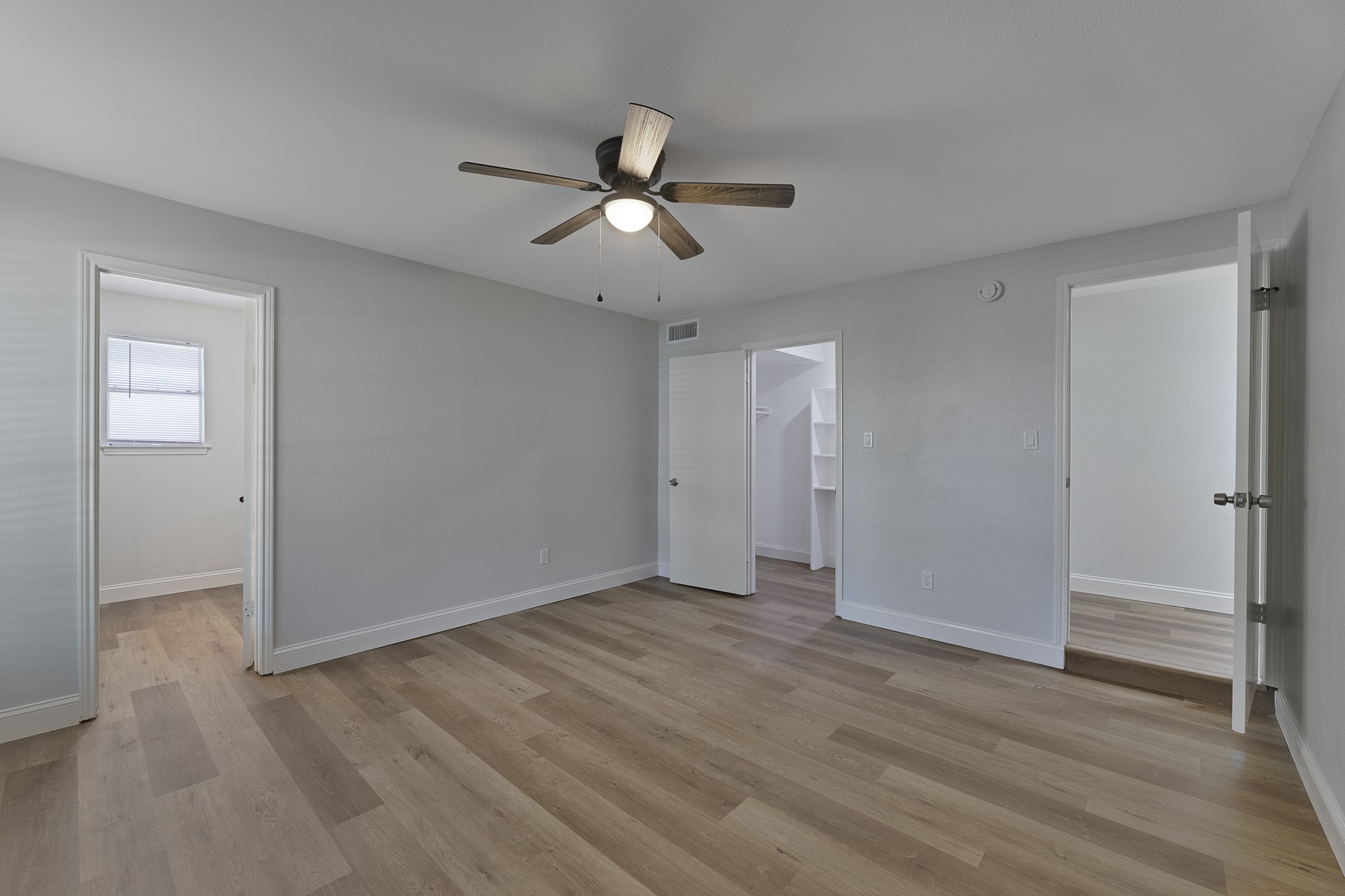 5002 French Wood Drive Arlington TX 76016