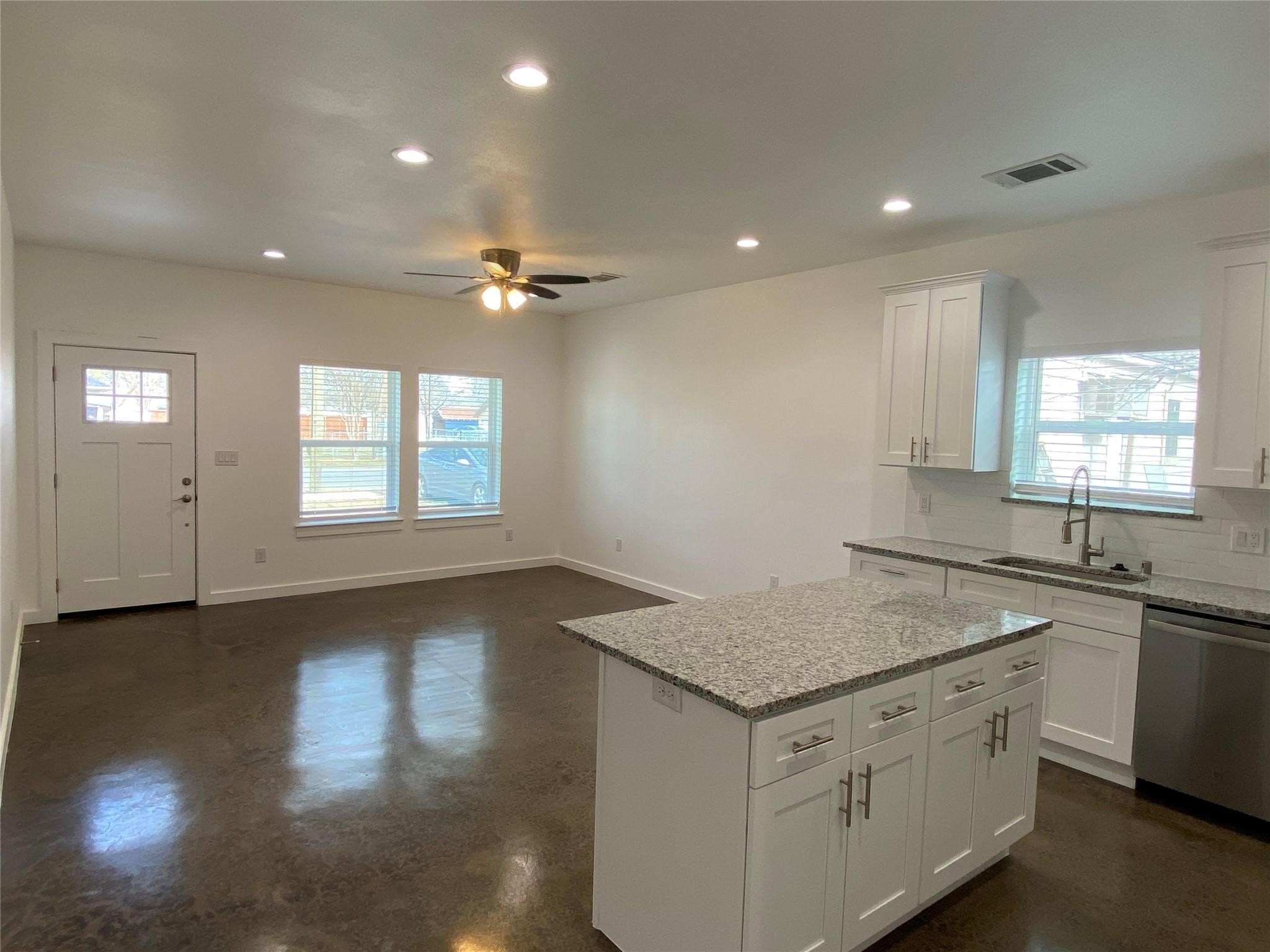 104 E Forest Avenue Sherman TX 75090