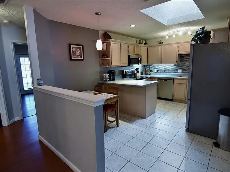 6323 Brookbriar Court Arlington TX 76018