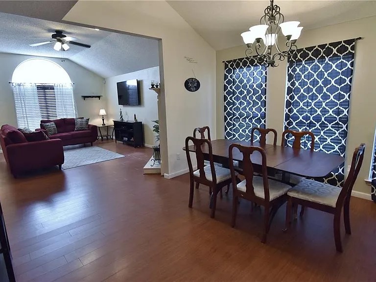 6323 Brookbriar Court Arlington TX 76018