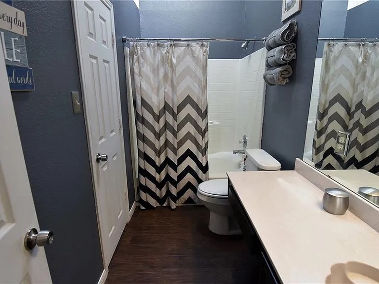 6323 Brookbriar Court Arlington TX 76018