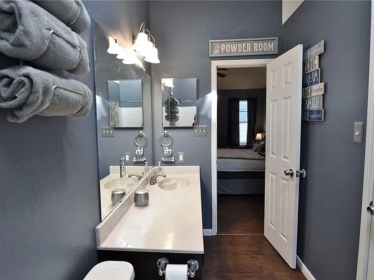 6323 Brookbriar Court Arlington TX 76018
