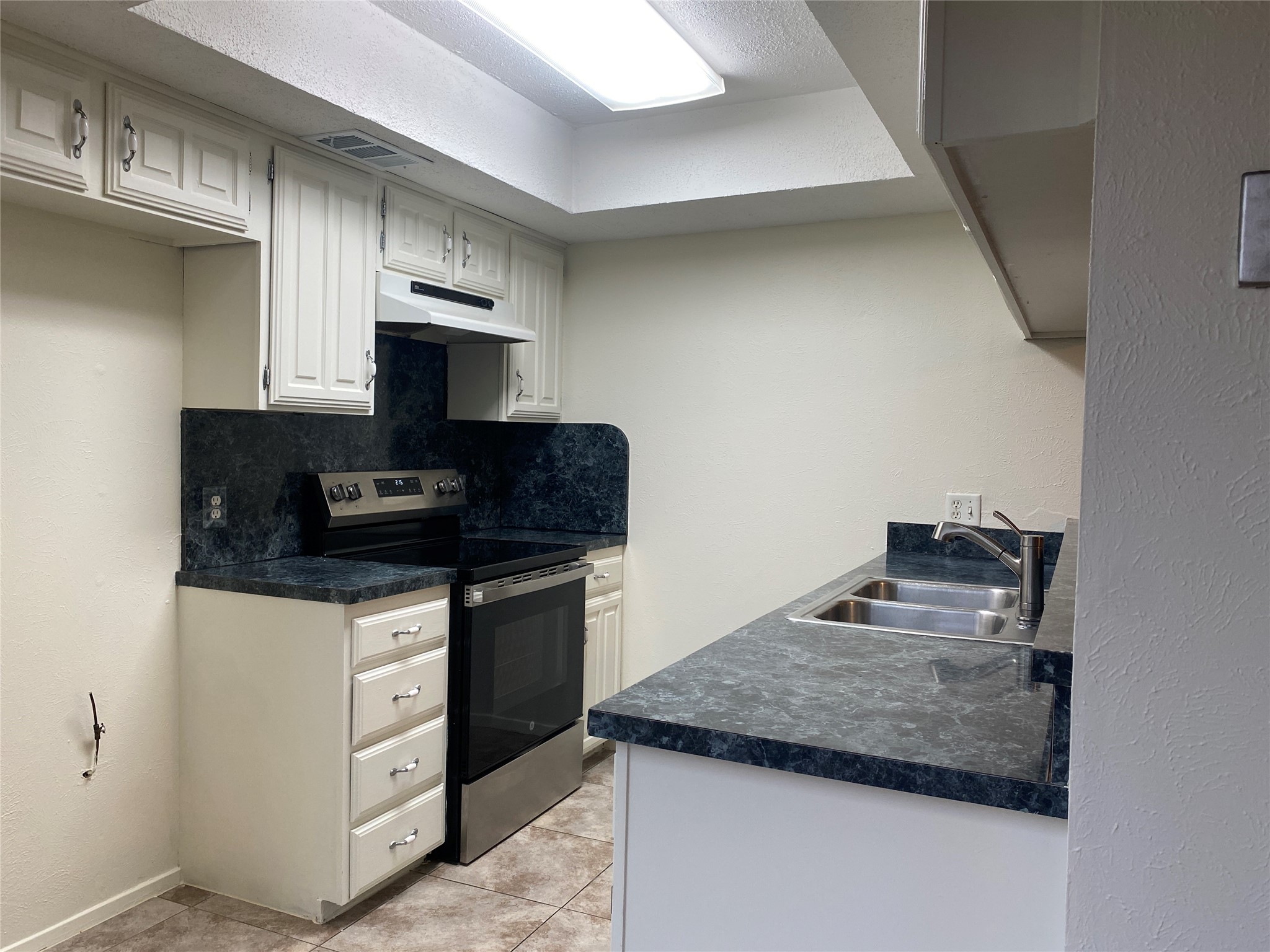 2020 Via Bravo Carrollton TX 75006