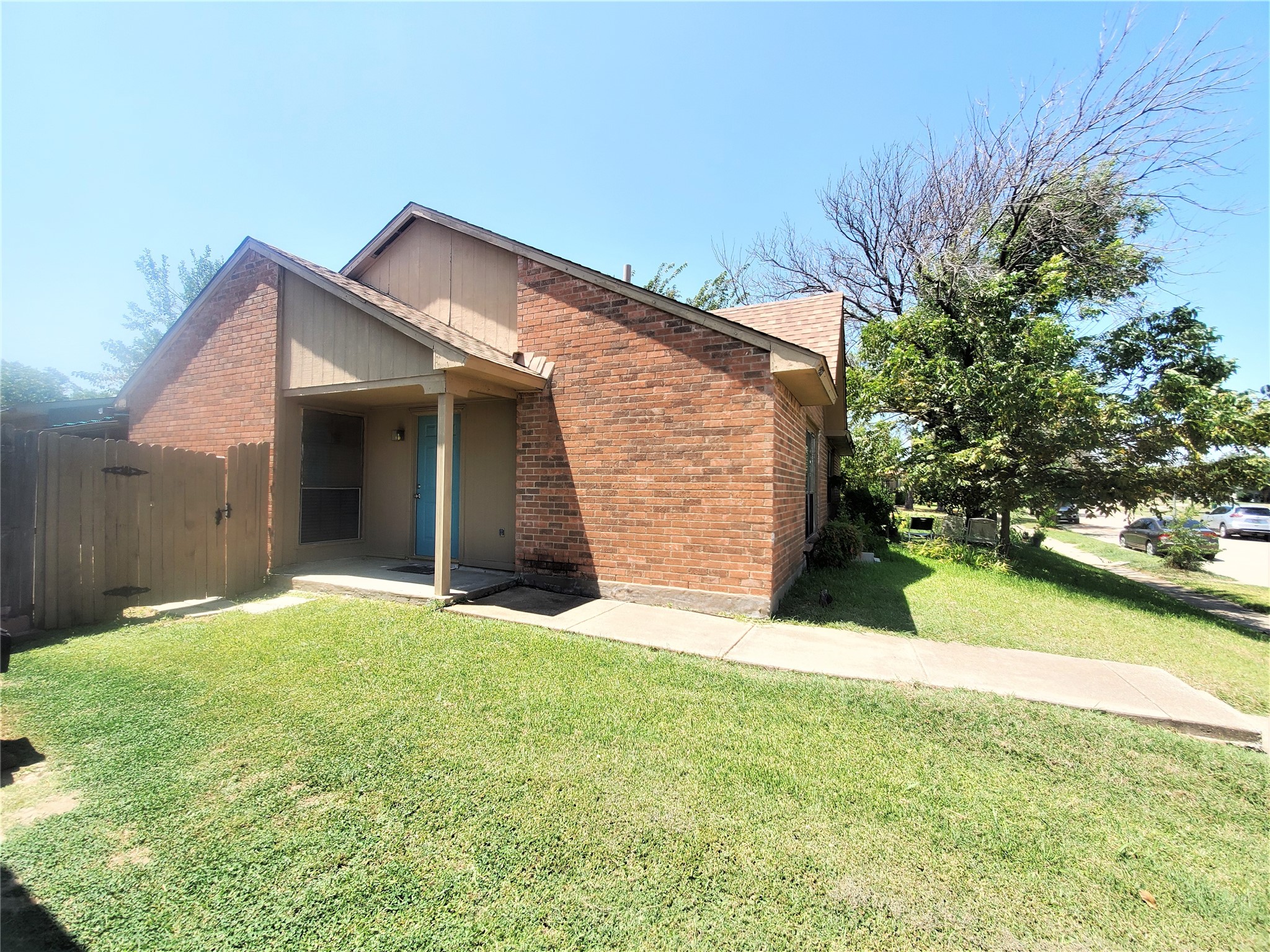 4527 Chapman Street The Colony TX 75056