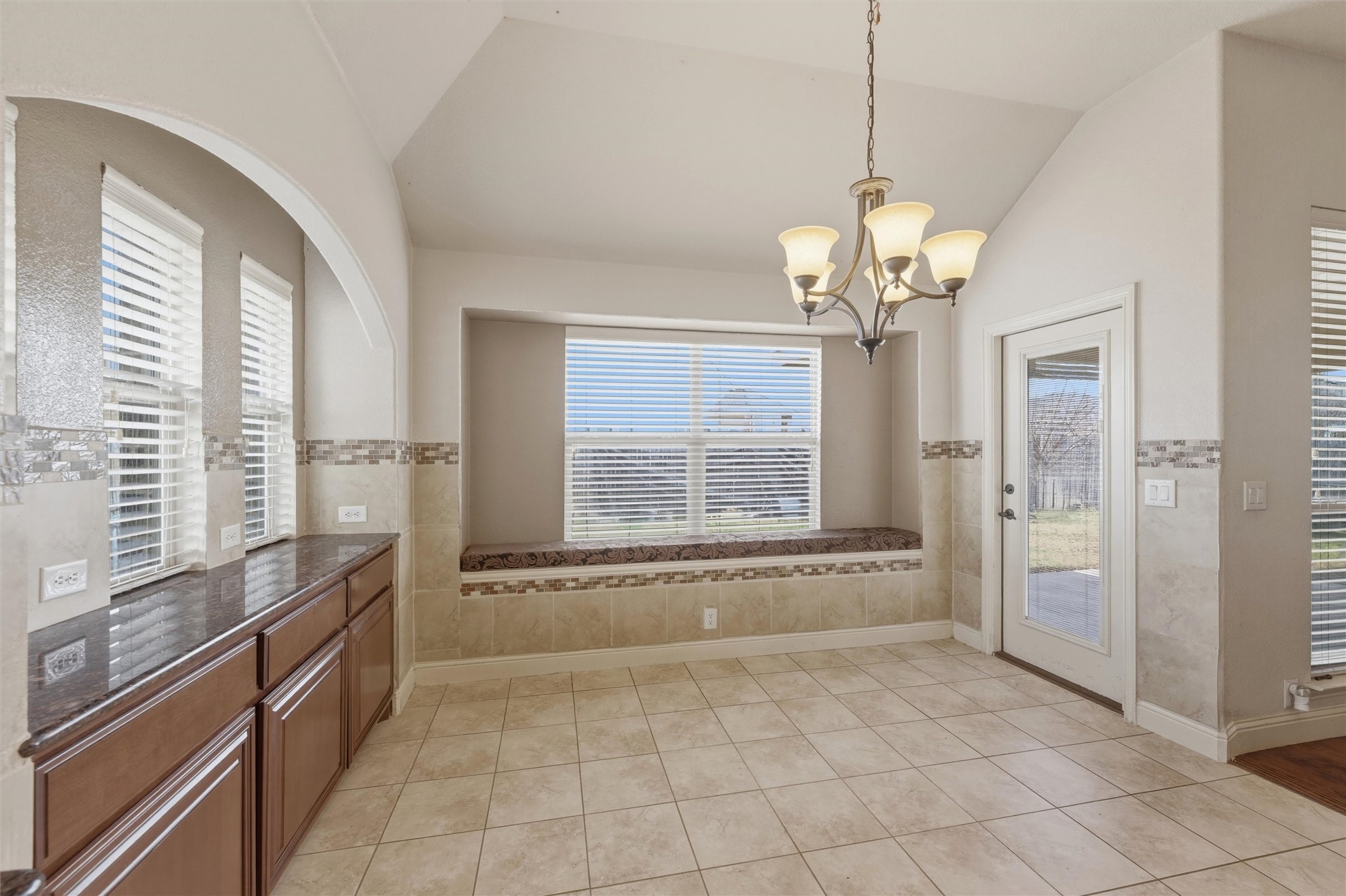 1310 Hearthstone Drive Burleson TX 76028
