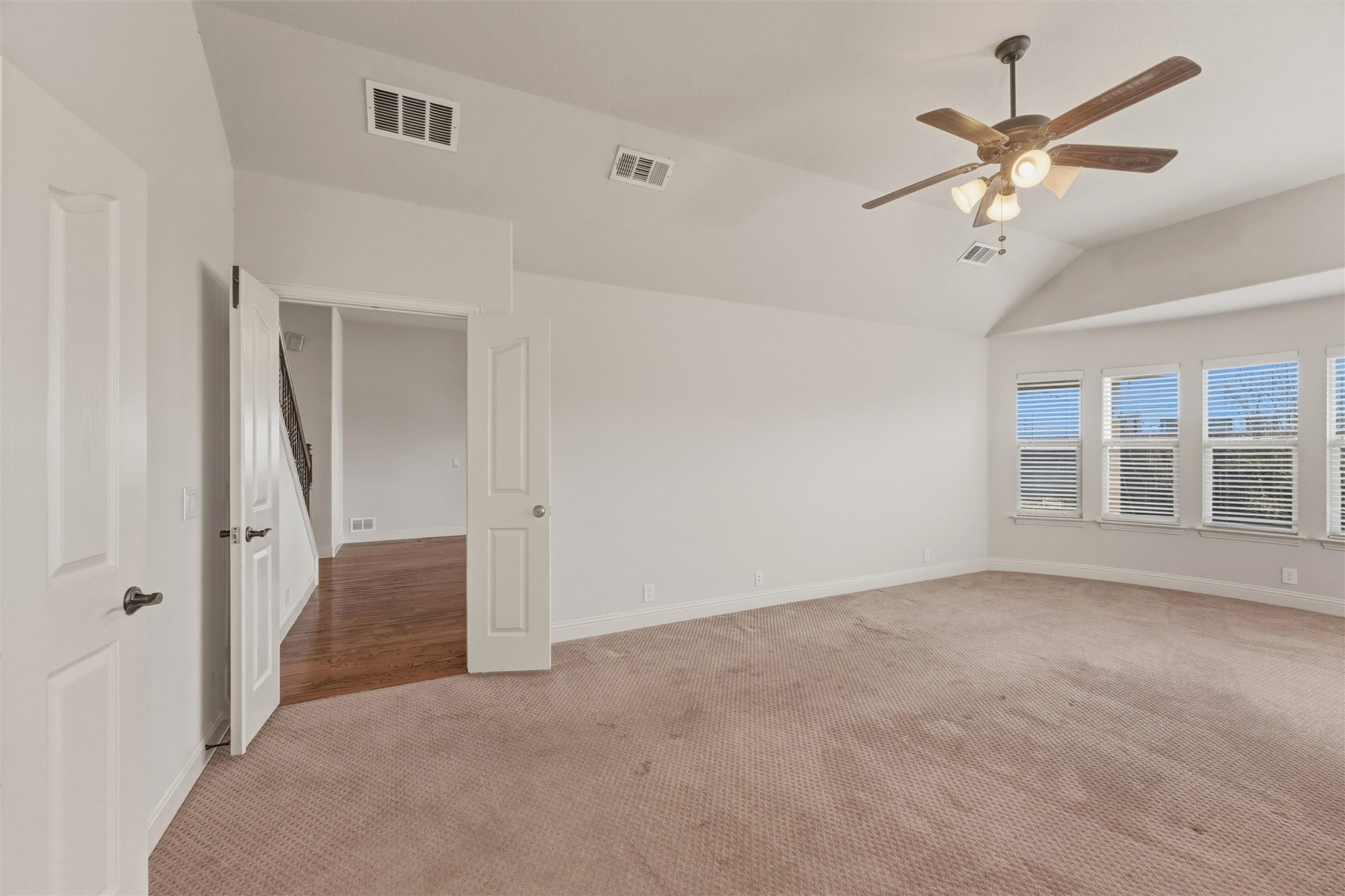 1310 Hearthstone Drive Burleson TX 76028