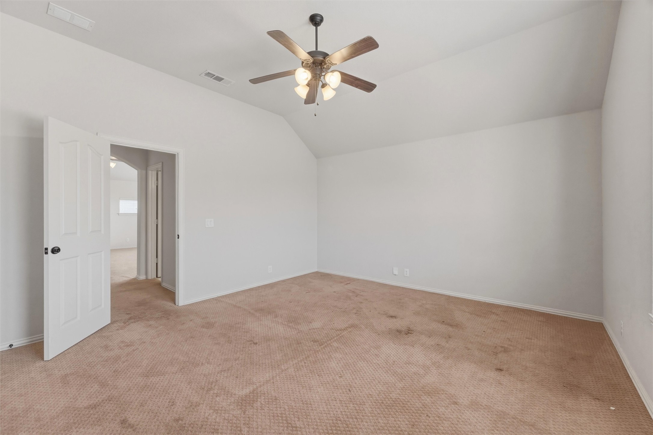 1310 Hearthstone Drive Burleson TX 76028