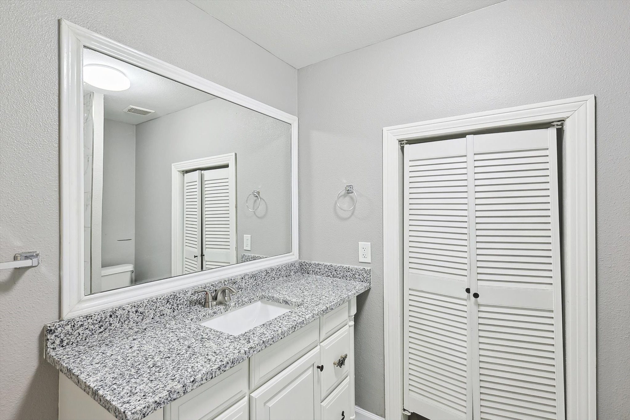 3120 Sappington Place Fort Worth TX 76116
